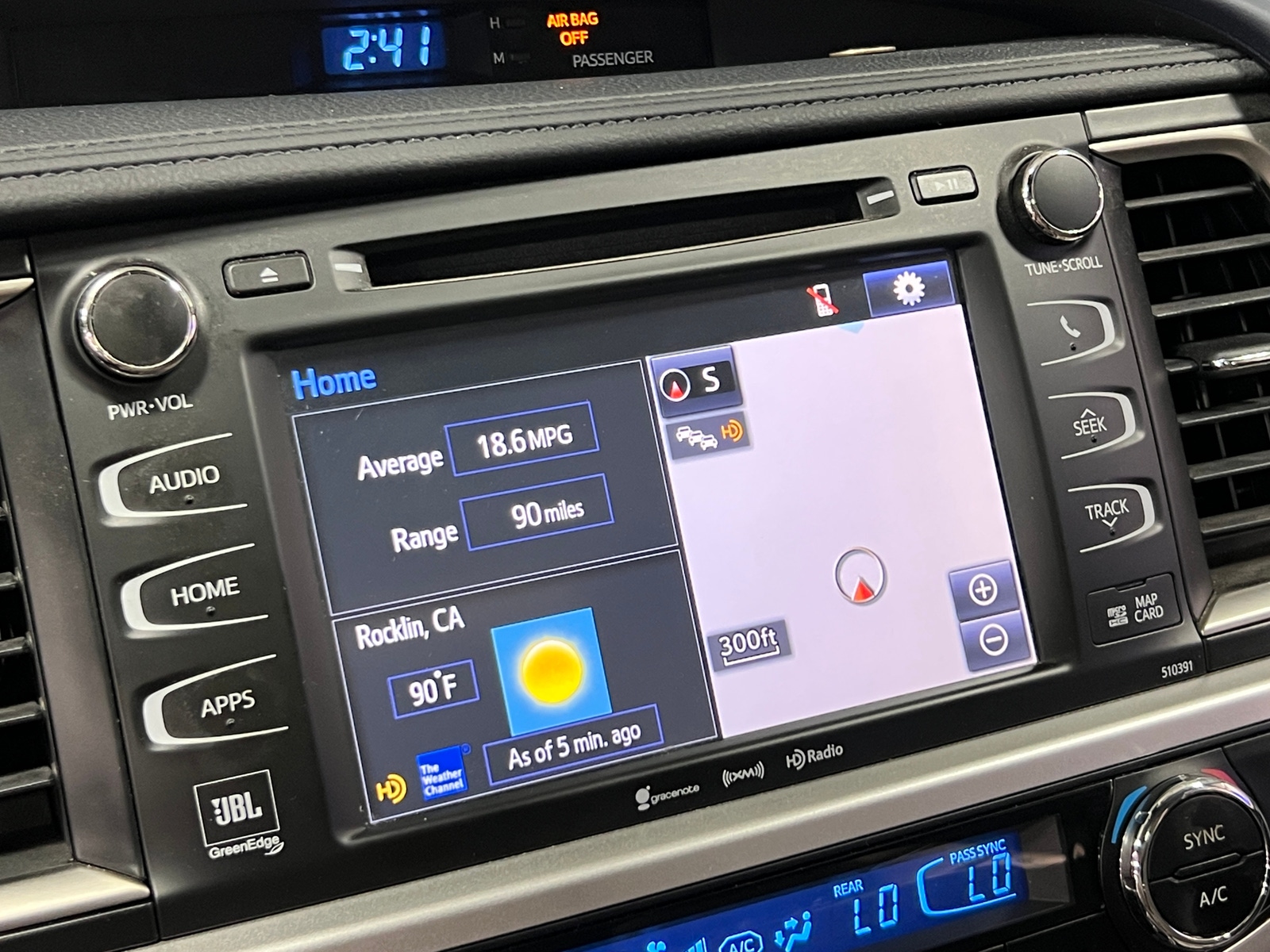 Thumbnail: 2019 Toyota Highlander - 3