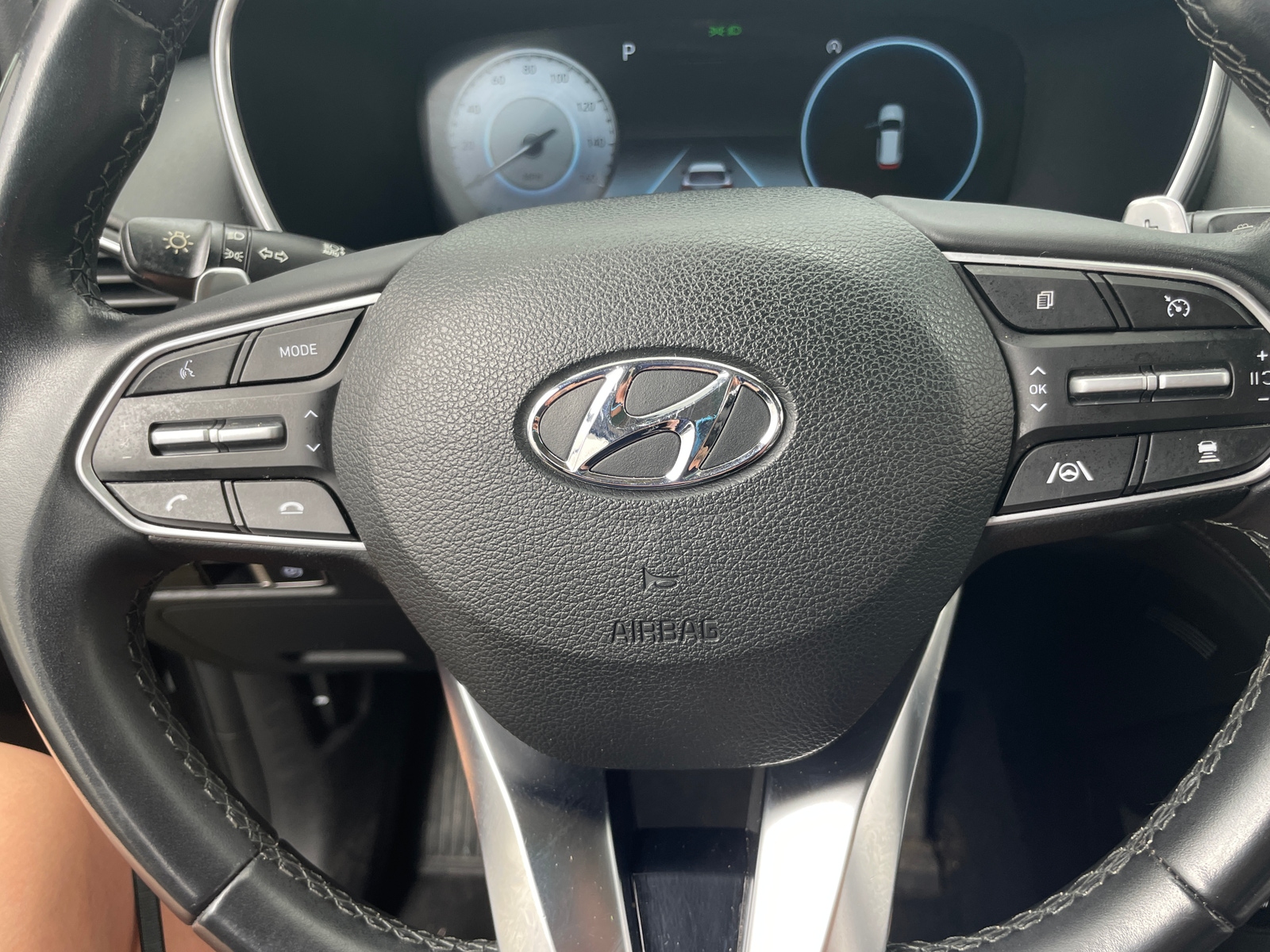 Thumbnail: 2023 Hyundai Santa Fe - 4