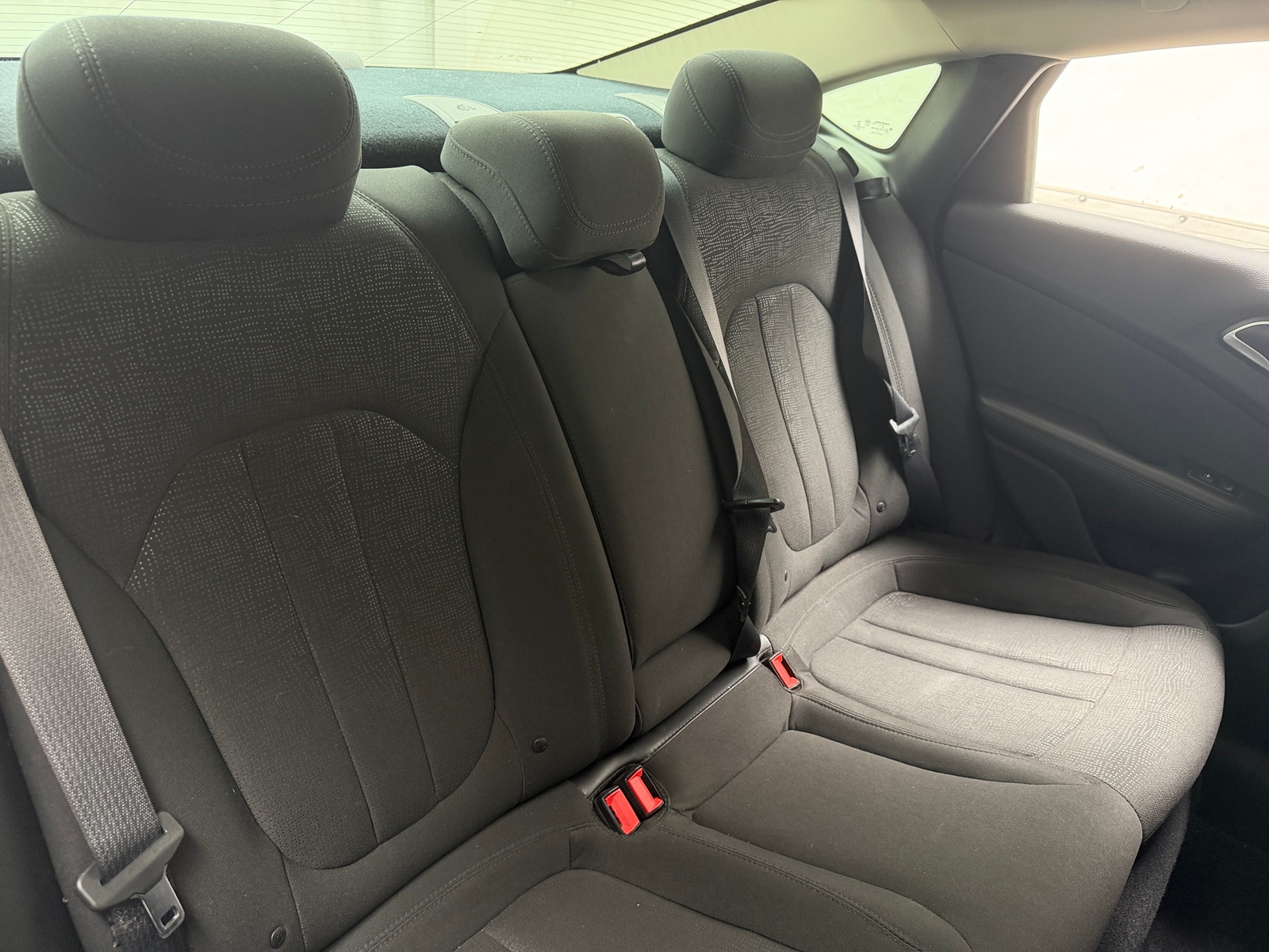 Thumbnail: 2015 Chrysler 200 - 6