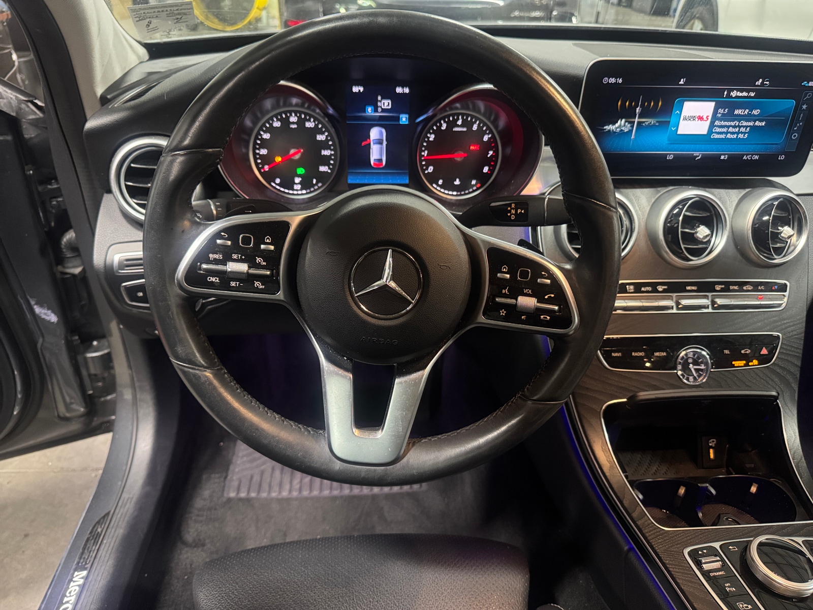 Thumbnail: 2020 Mercedes-Benz C-Class - 4