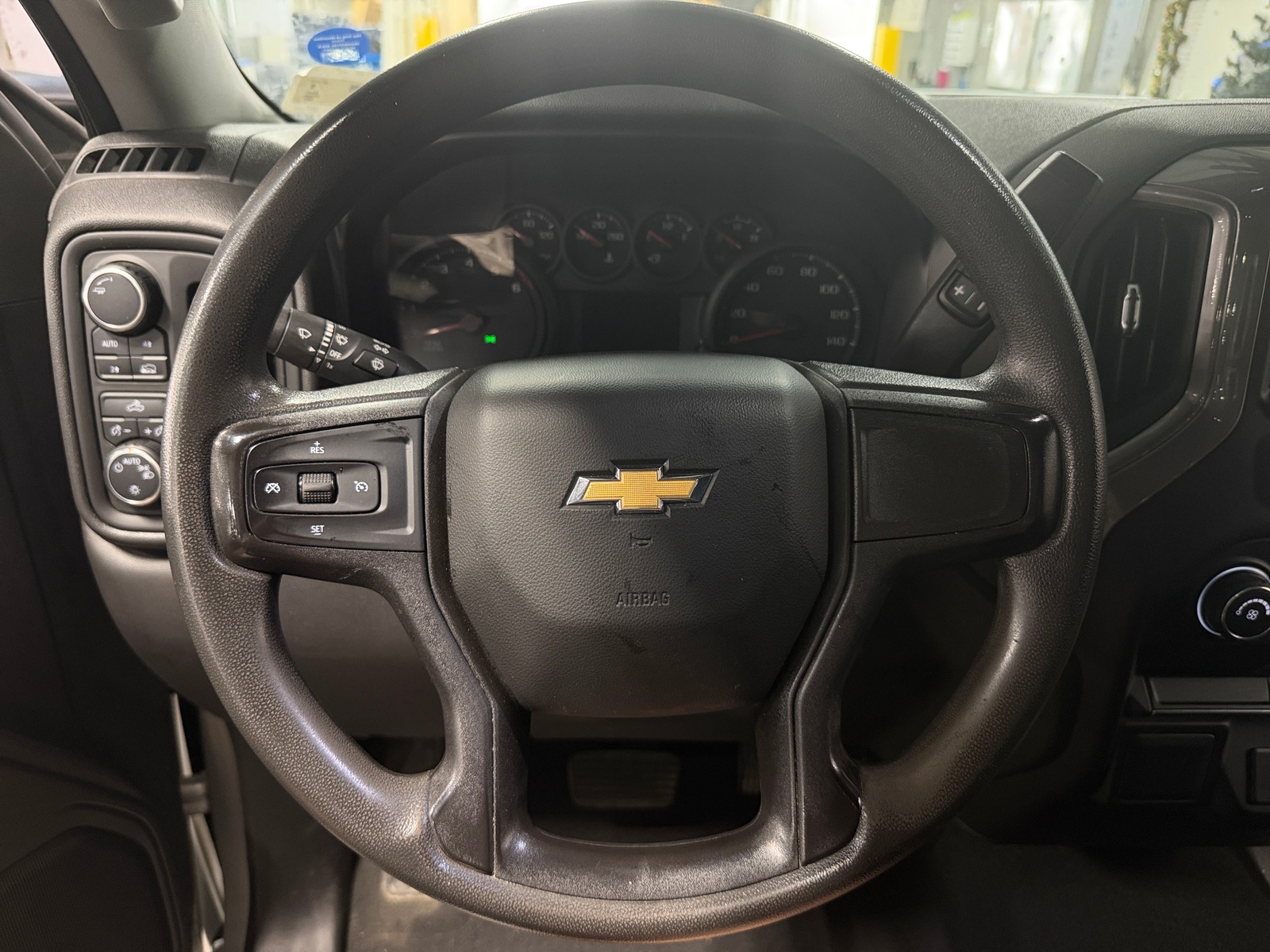 Thumbnail: 2021 Chevrolet Silverado 1500 - 5
