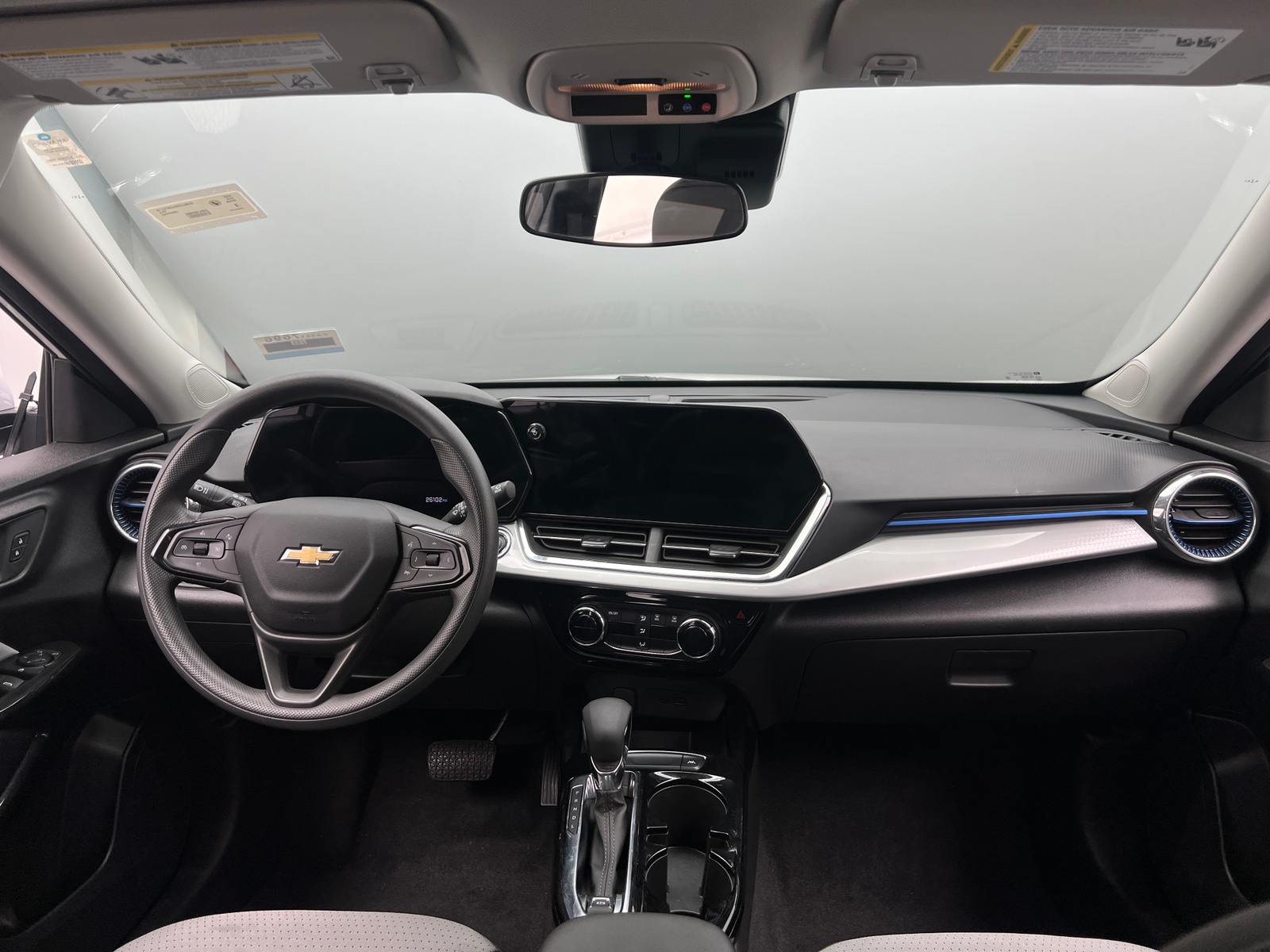 Thumbnail: 2025 Chevrolet Trax - 3