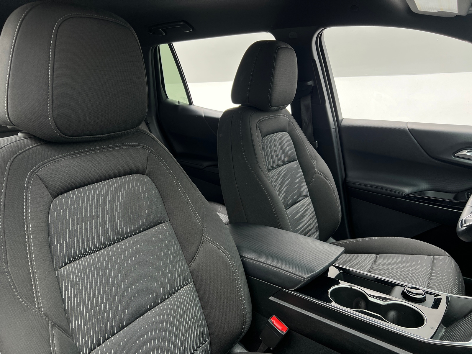 Thumbnail: 2026 Chevrolet Equinox - 2