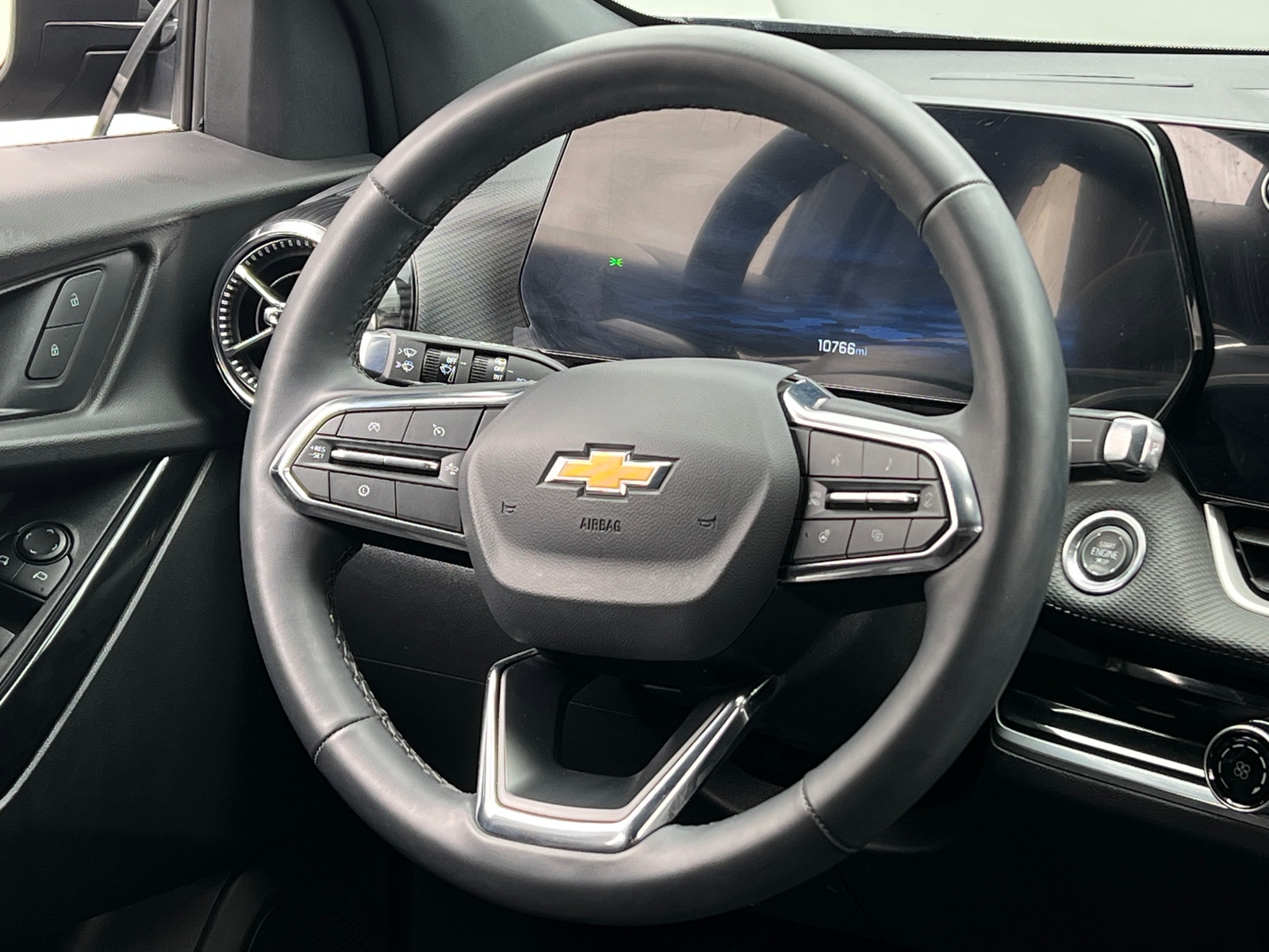 Thumbnail: 2026 Chevrolet Equinox - 5