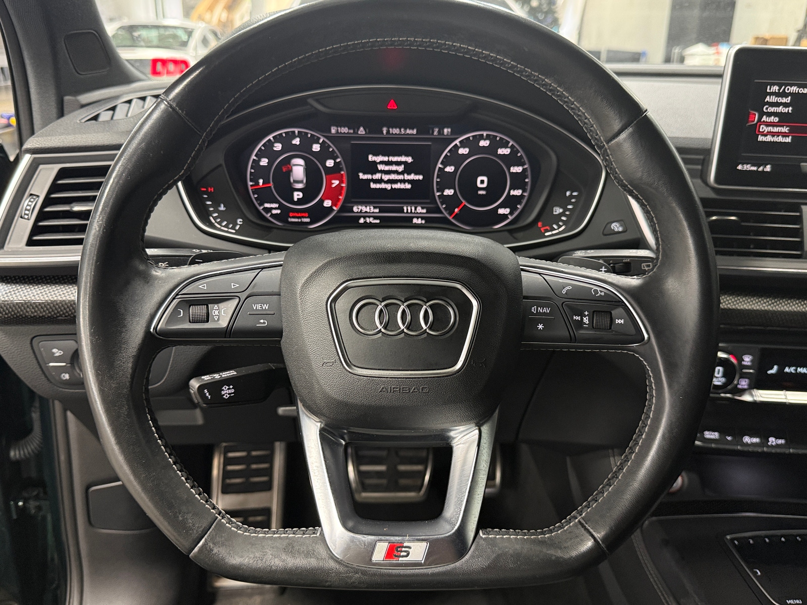 Thumbnail: 2018 Audi SQ5 - 4