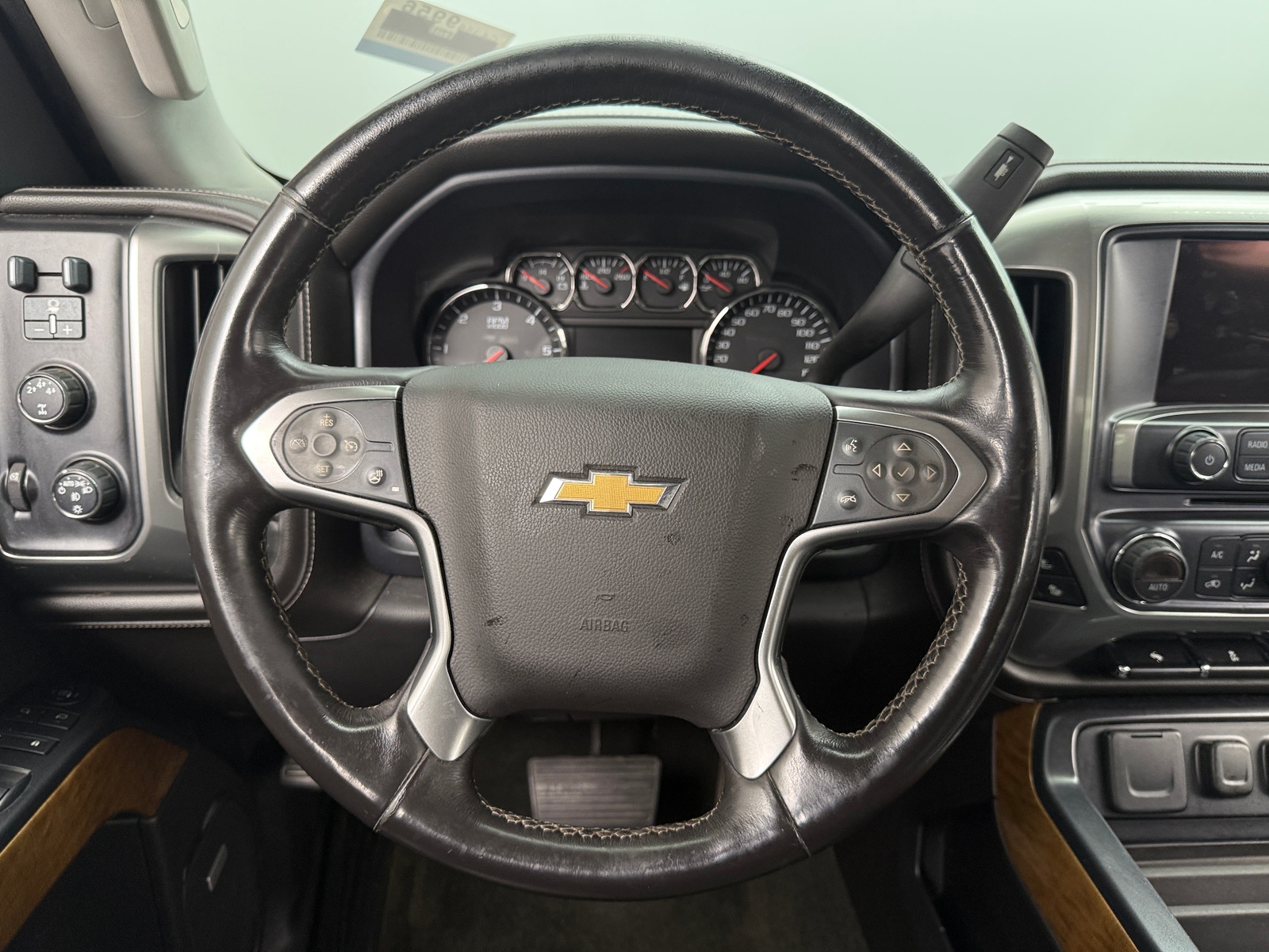 Thumbnail: 2015 Chevrolet Silverado 2500 - 4