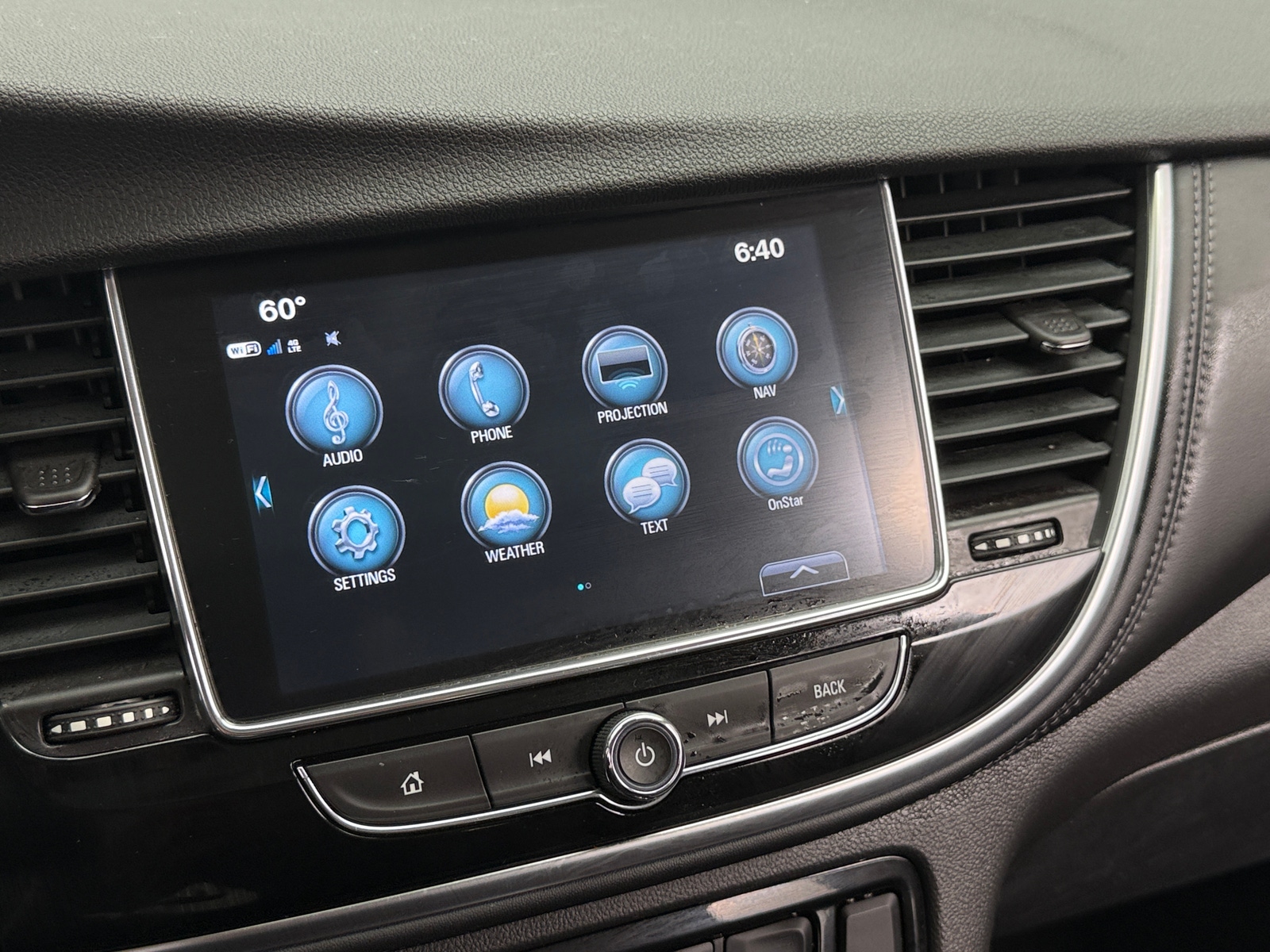 Thumbnail: 2017 Buick Encore - 3