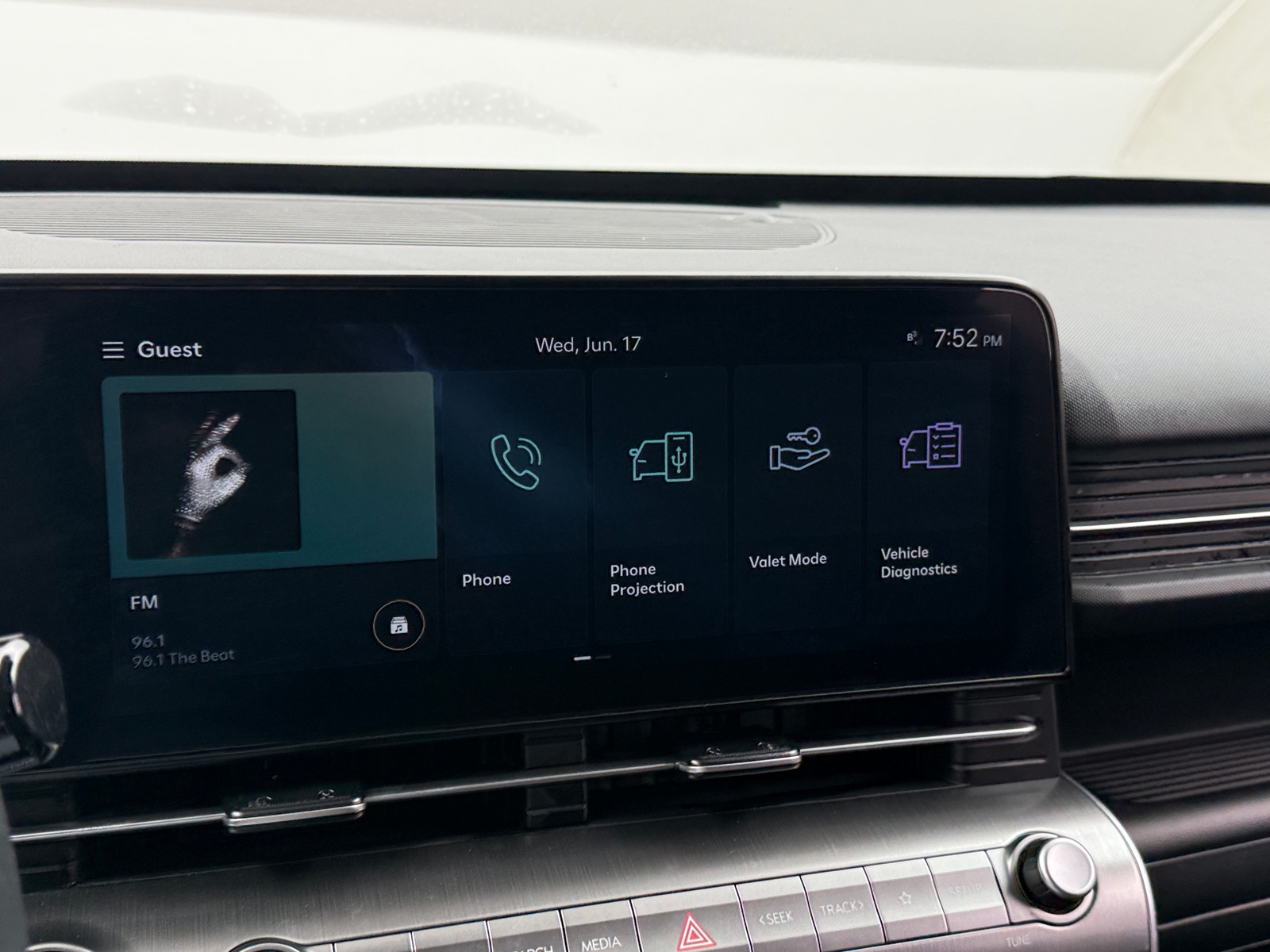 Thumbnail: 2024 Hyundai Kona - 4