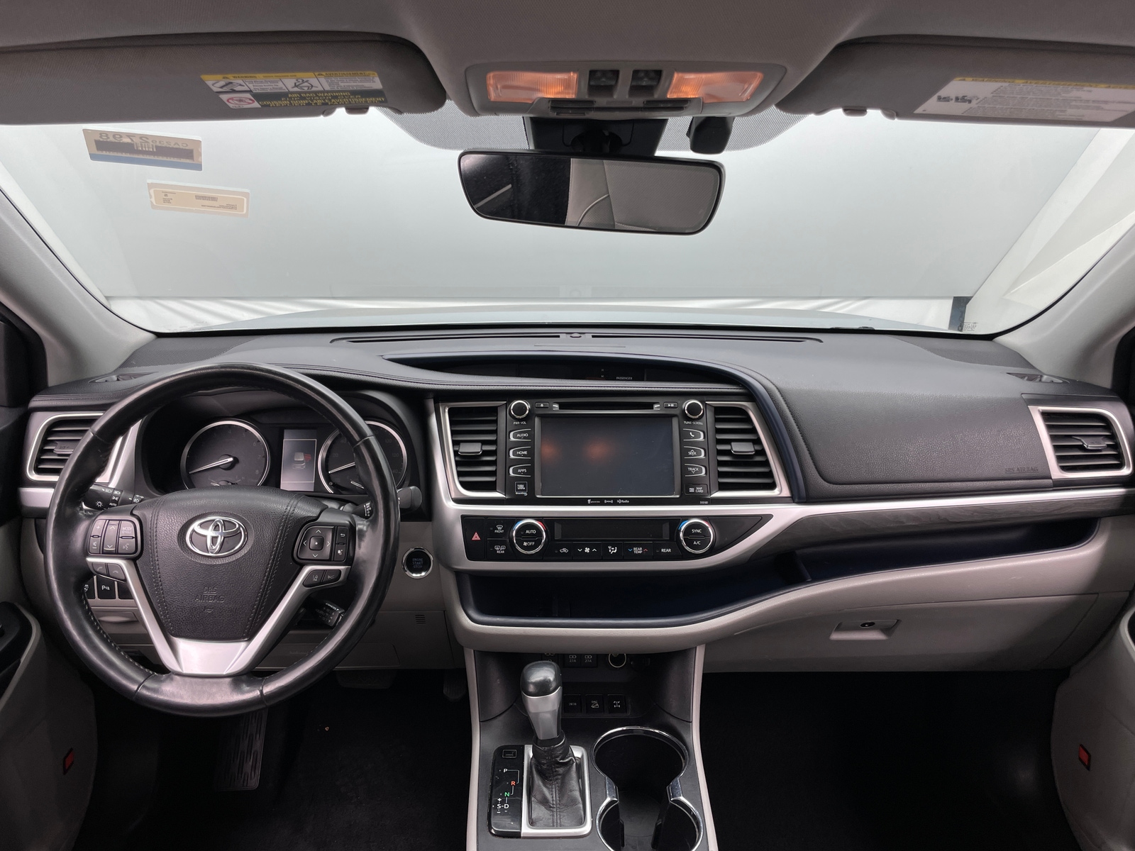 Thumbnail: 2018 Toyota Highlander - 2