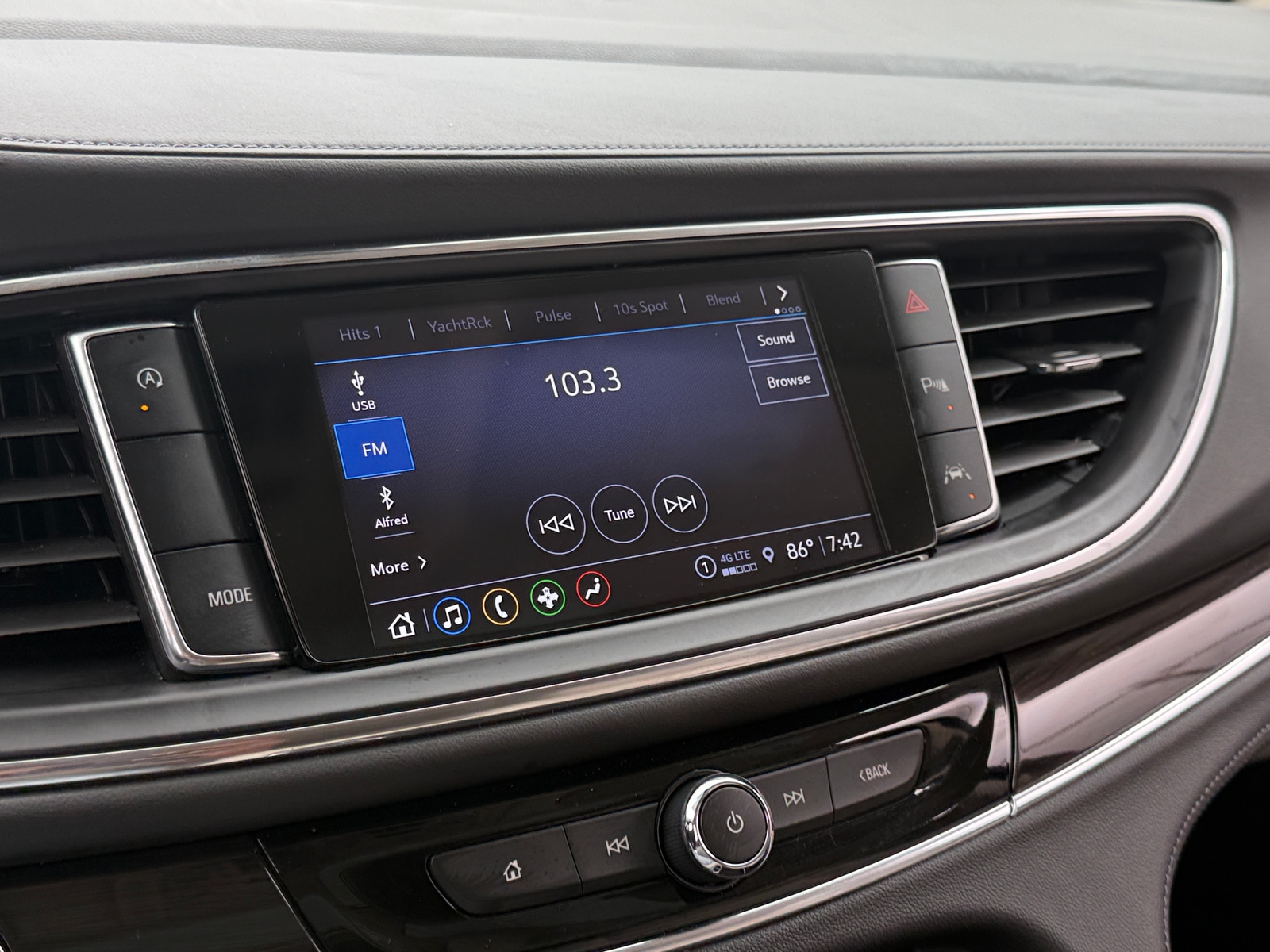 Thumbnail: 2024 Buick Enclave - 3