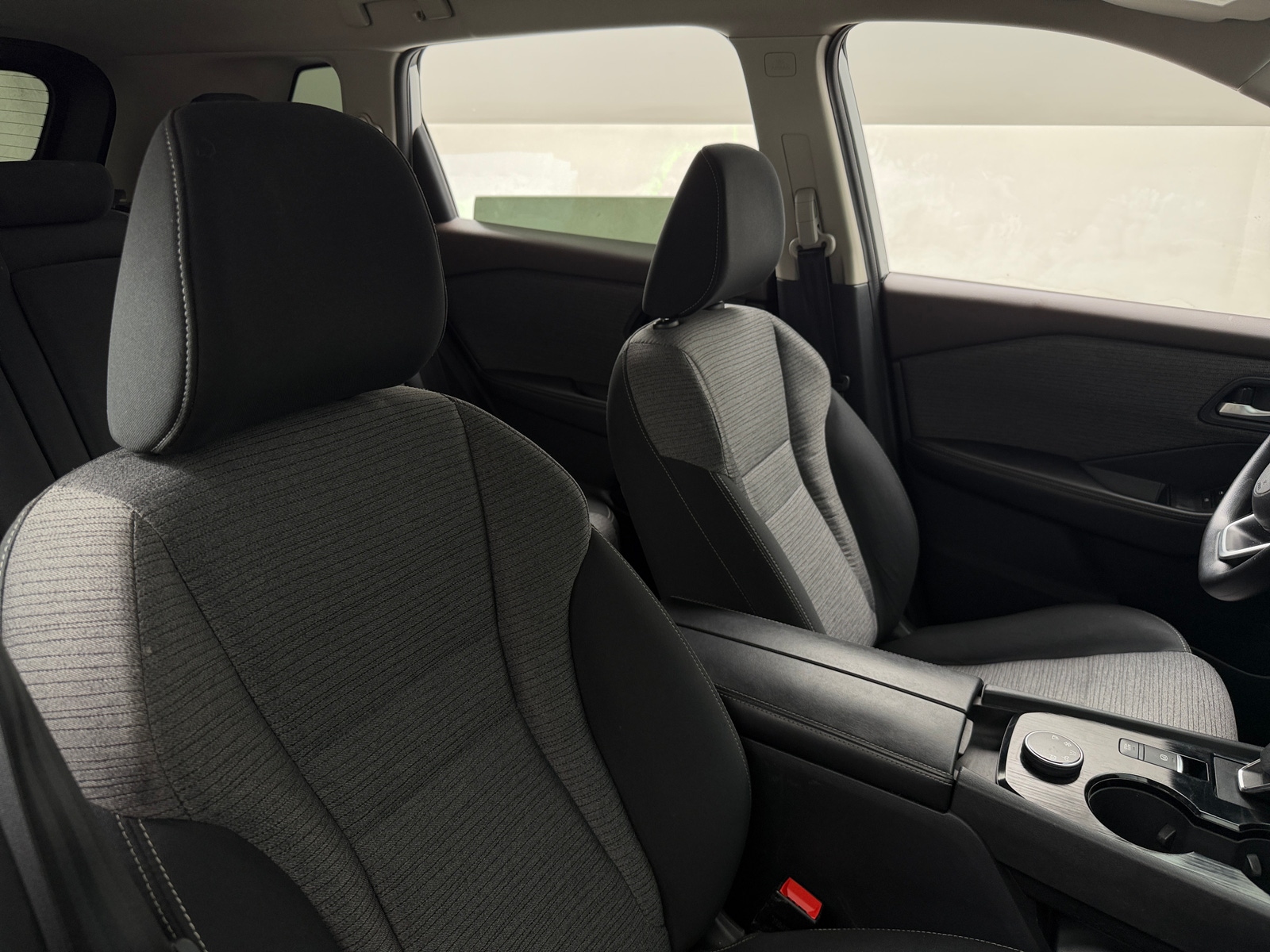 Thumbnail: 2021 Nissan Rogue - 2