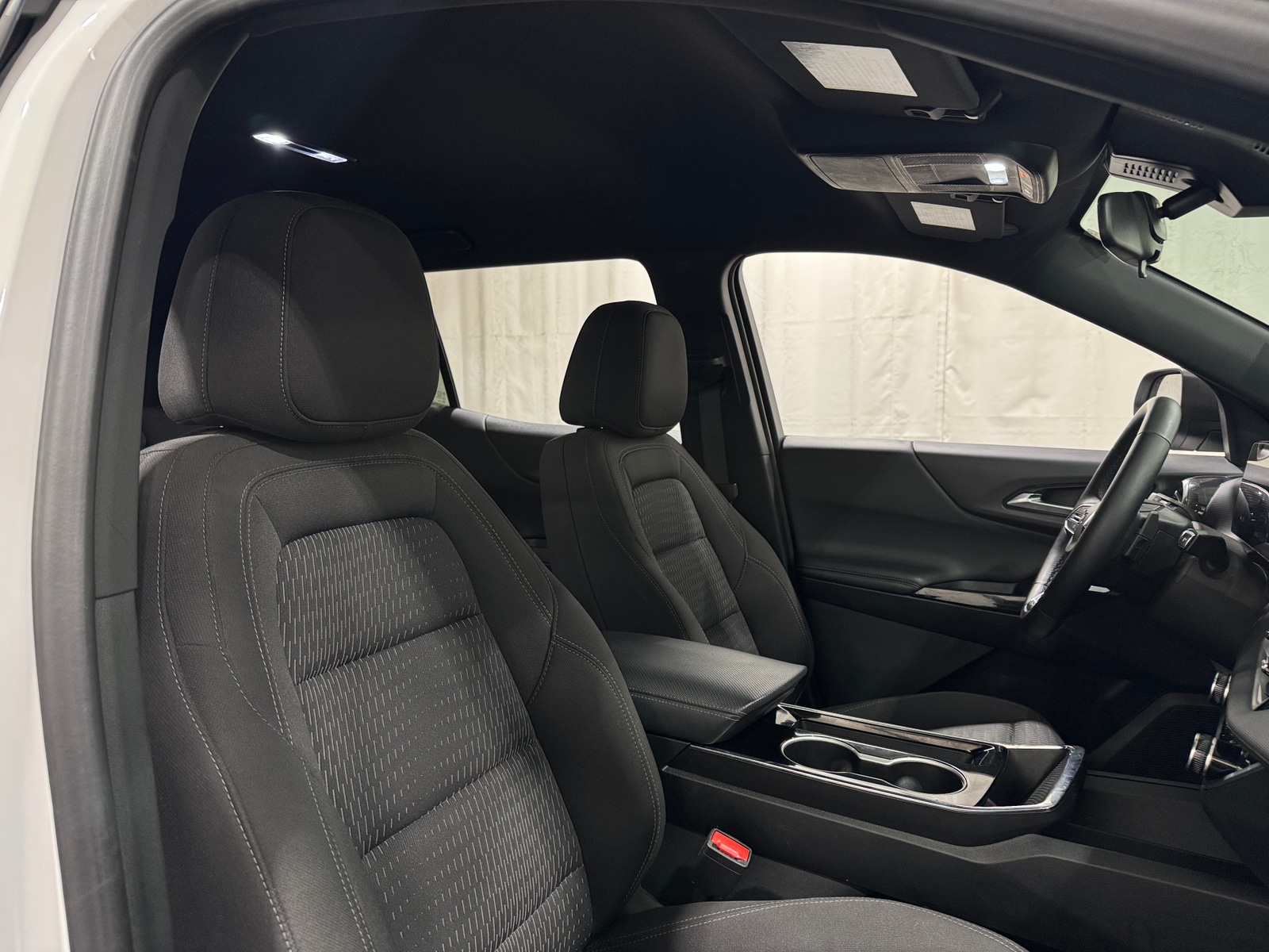 Thumbnail: 2025 Chevrolet Equinox - 2