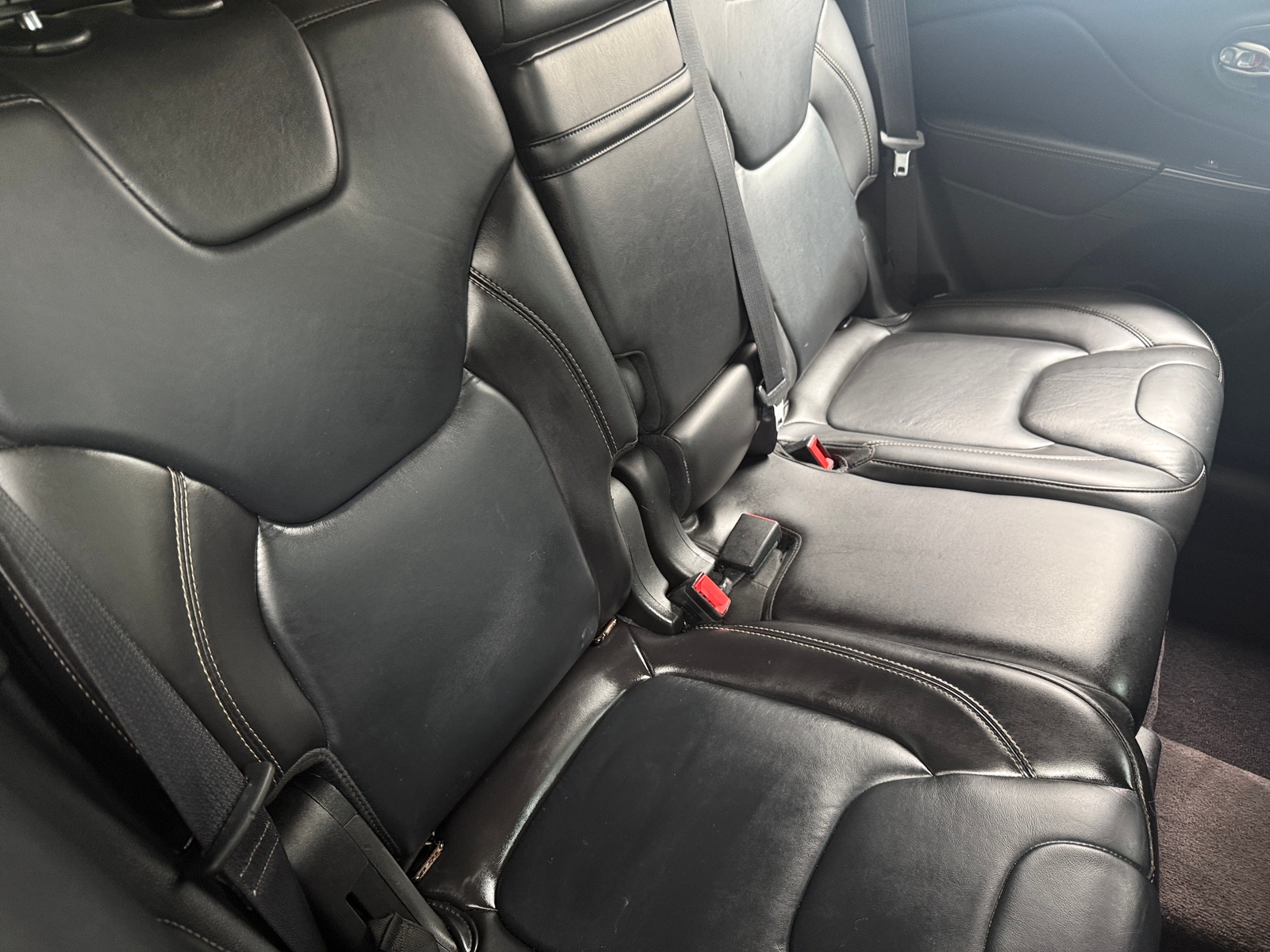 Thumbnail: 2016 Jeep Cherokee - 5