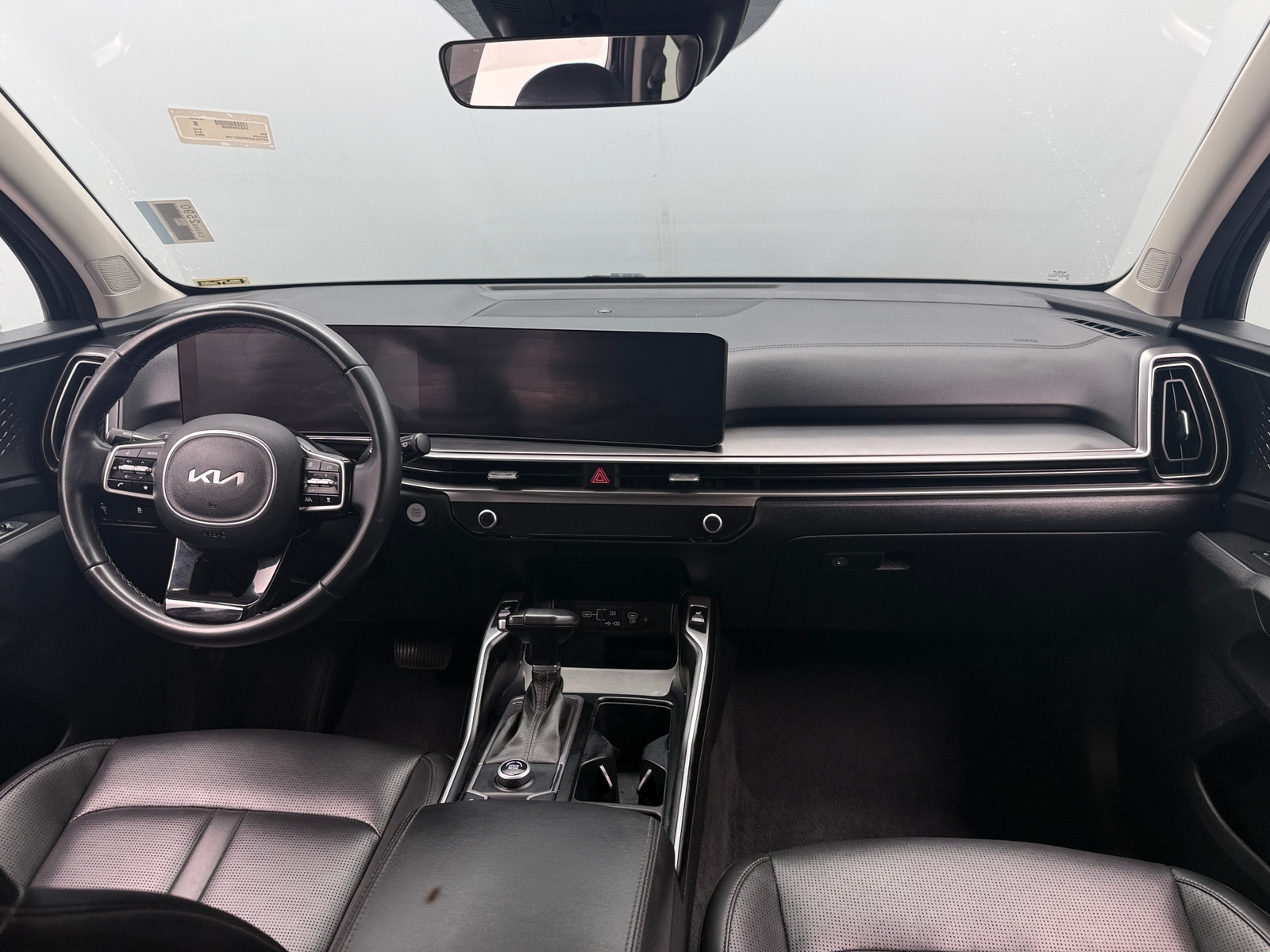 Thumbnail: 2024 Kia Sorento - 2