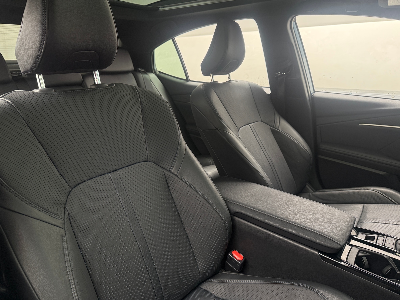 Thumbnail: 2025 Toyota Camry - 2