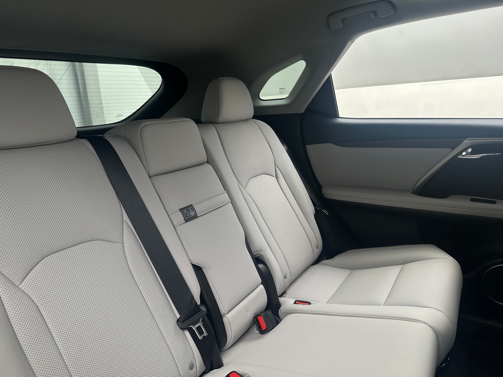 Thumbnail: 2022 Lexus RX - 5