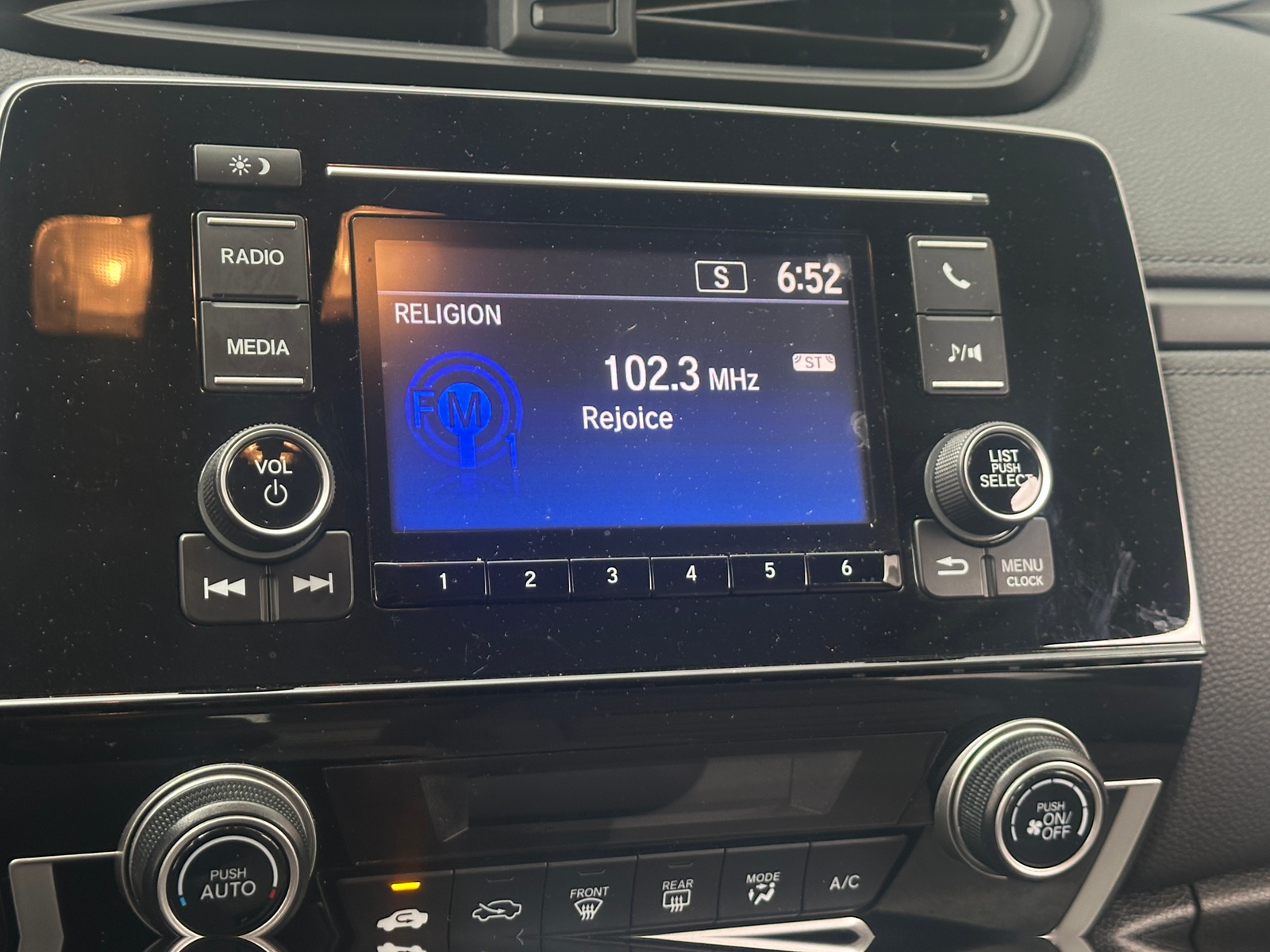 Thumbnail: 2019 Honda CR-V - 4