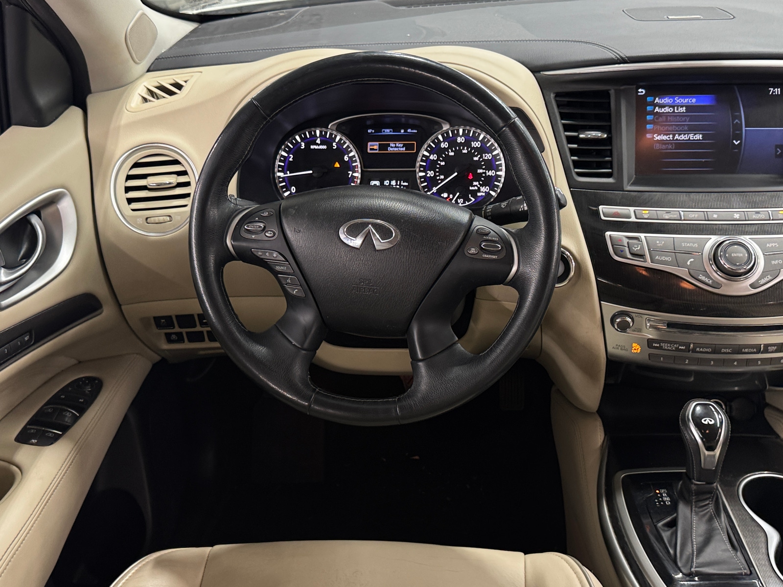 Thumbnail: 2017 INFINITI QX60 - 4