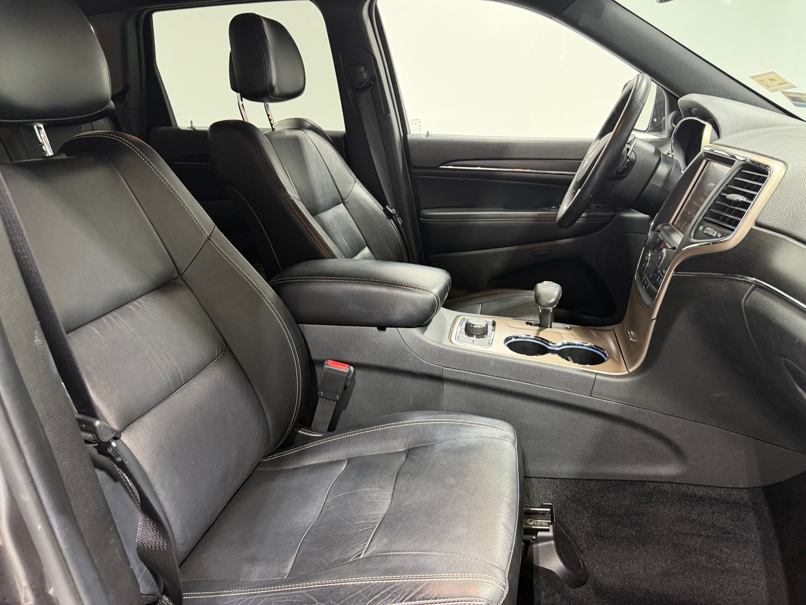 Thumbnail: 2014 Jeep Grand Cherokee - 2