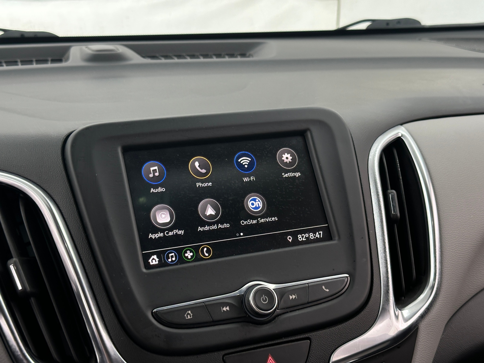 Thumbnail: 2021 Chevrolet Equinox - 4
