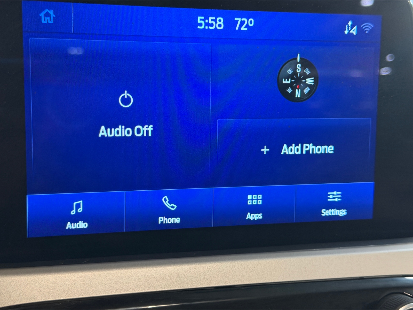 Thumbnail: 2021 Ford Escape - 4