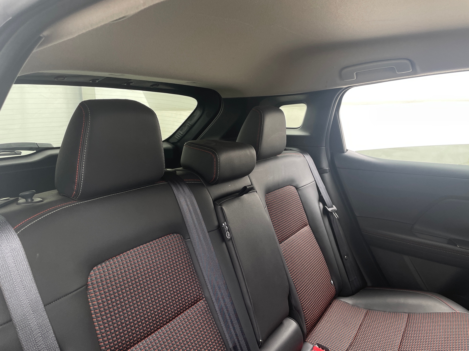 Thumbnail: 2025 Nissan Kicks - 6