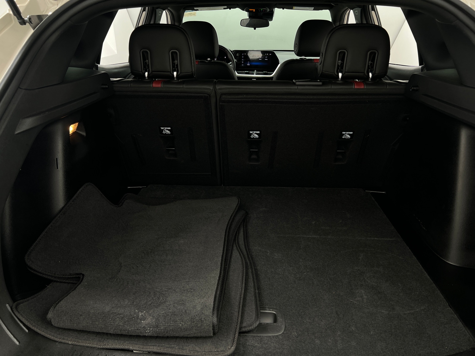 Thumbnail: 2026 Chevrolet Trax - 6