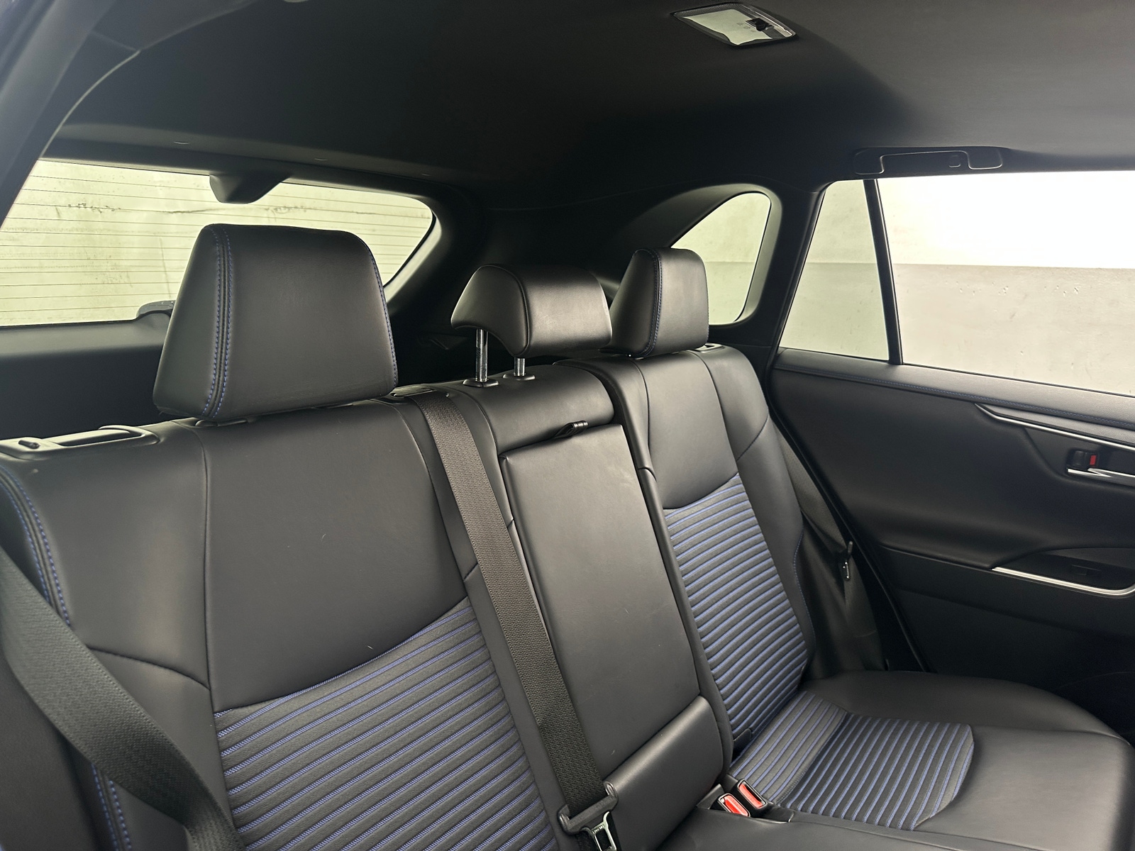 Thumbnail: 2019 Toyota RAV4 - 5