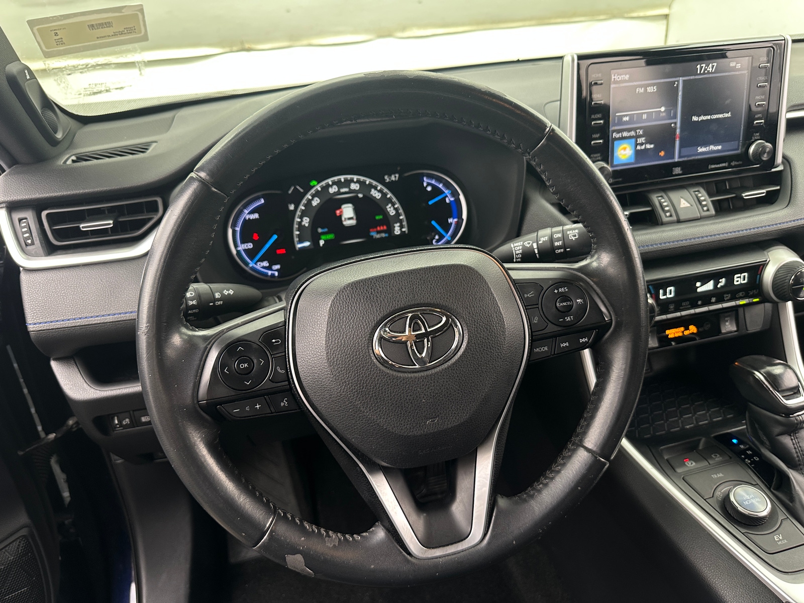 Thumbnail: 2019 Toyota RAV4 - 4