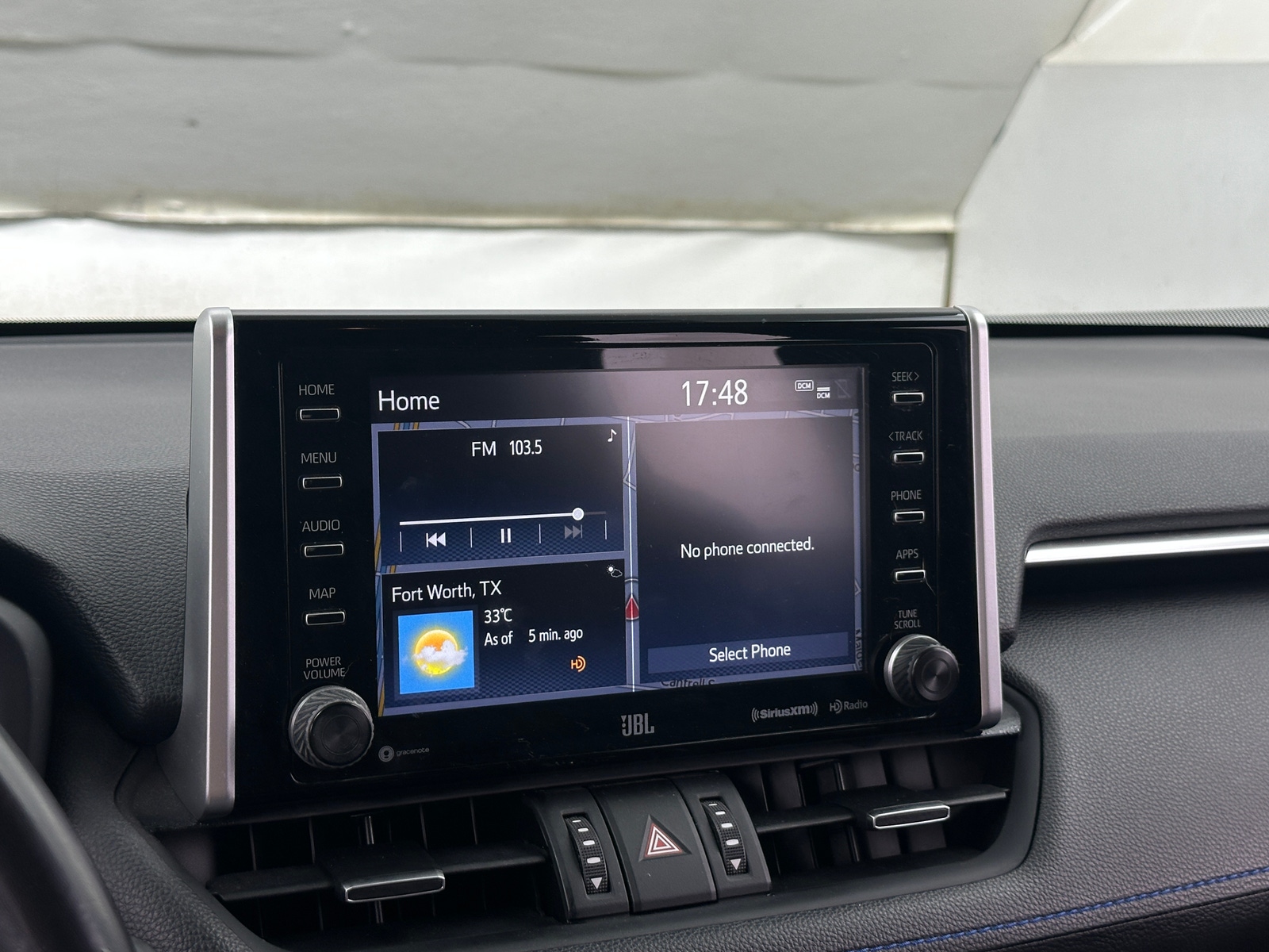 Thumbnail: 2019 Toyota RAV4 - 3