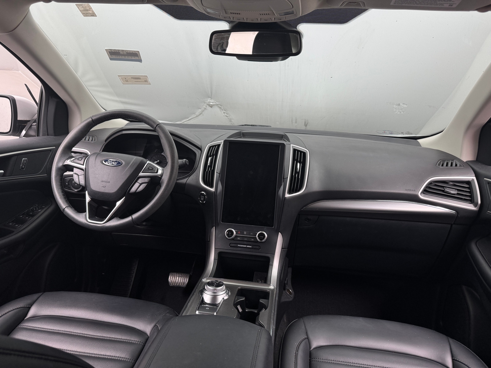 Thumbnail: 2022 Ford Edge - 2