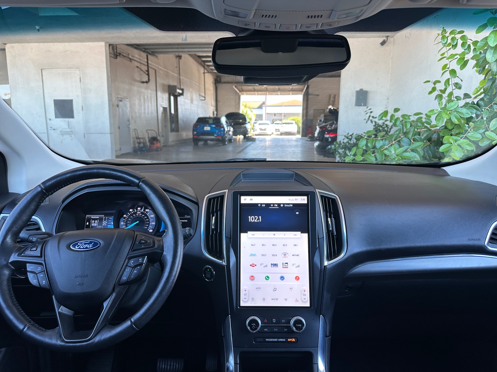 Thumbnail: 2022 Ford Edge - 2