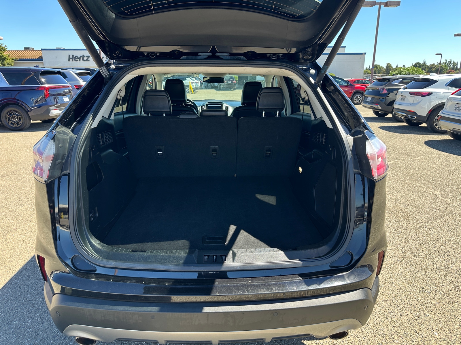 Thumbnail: 2022 Ford Edge - 5