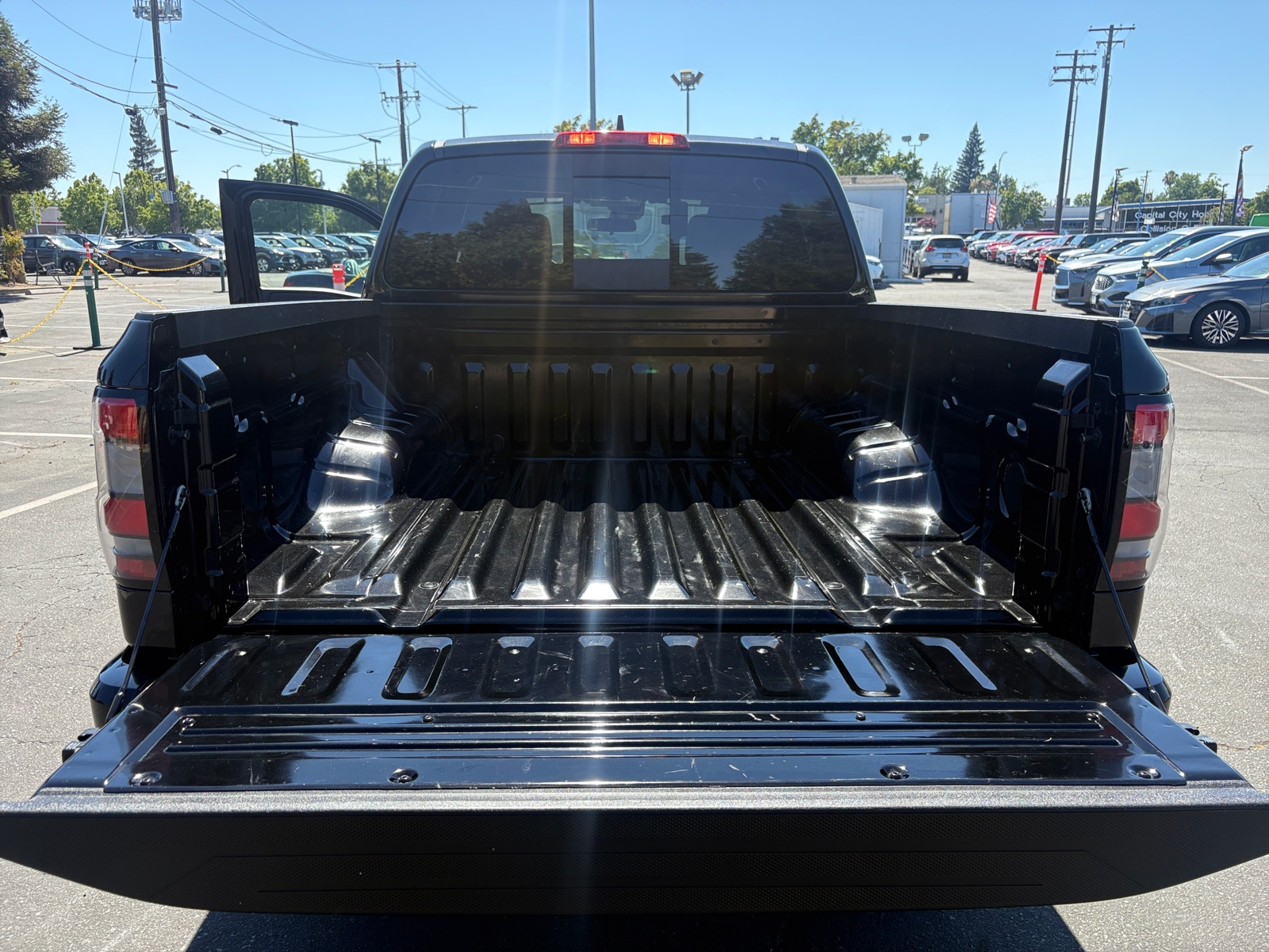 Thumbnail: 2026 Nissan Frontier - 6