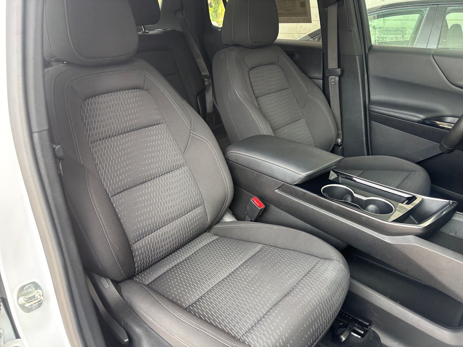 Thumbnail: 2025 Chevrolet Equinox - 2