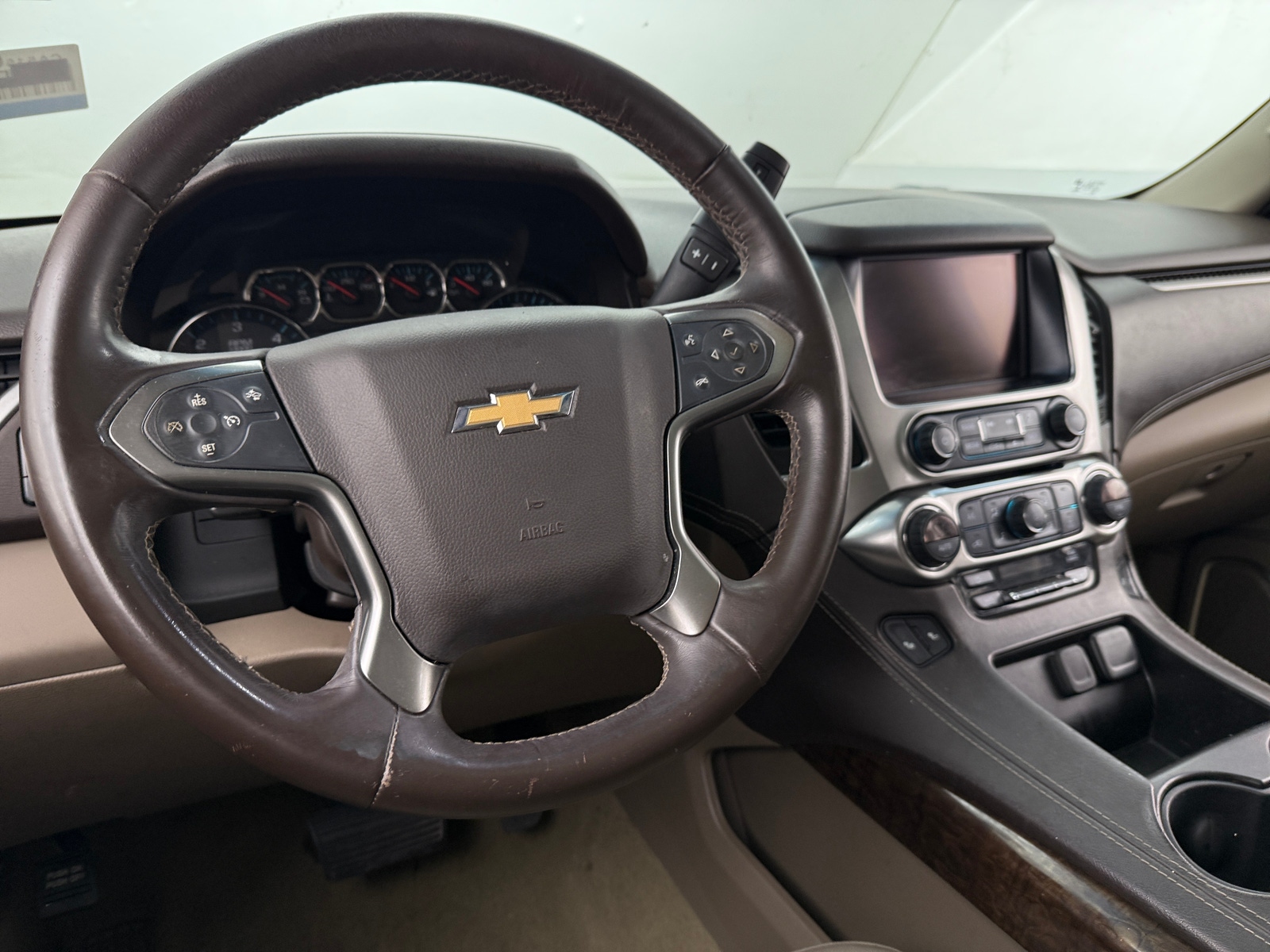 Thumbnail: 2018 Chevrolet Tahoe - 4