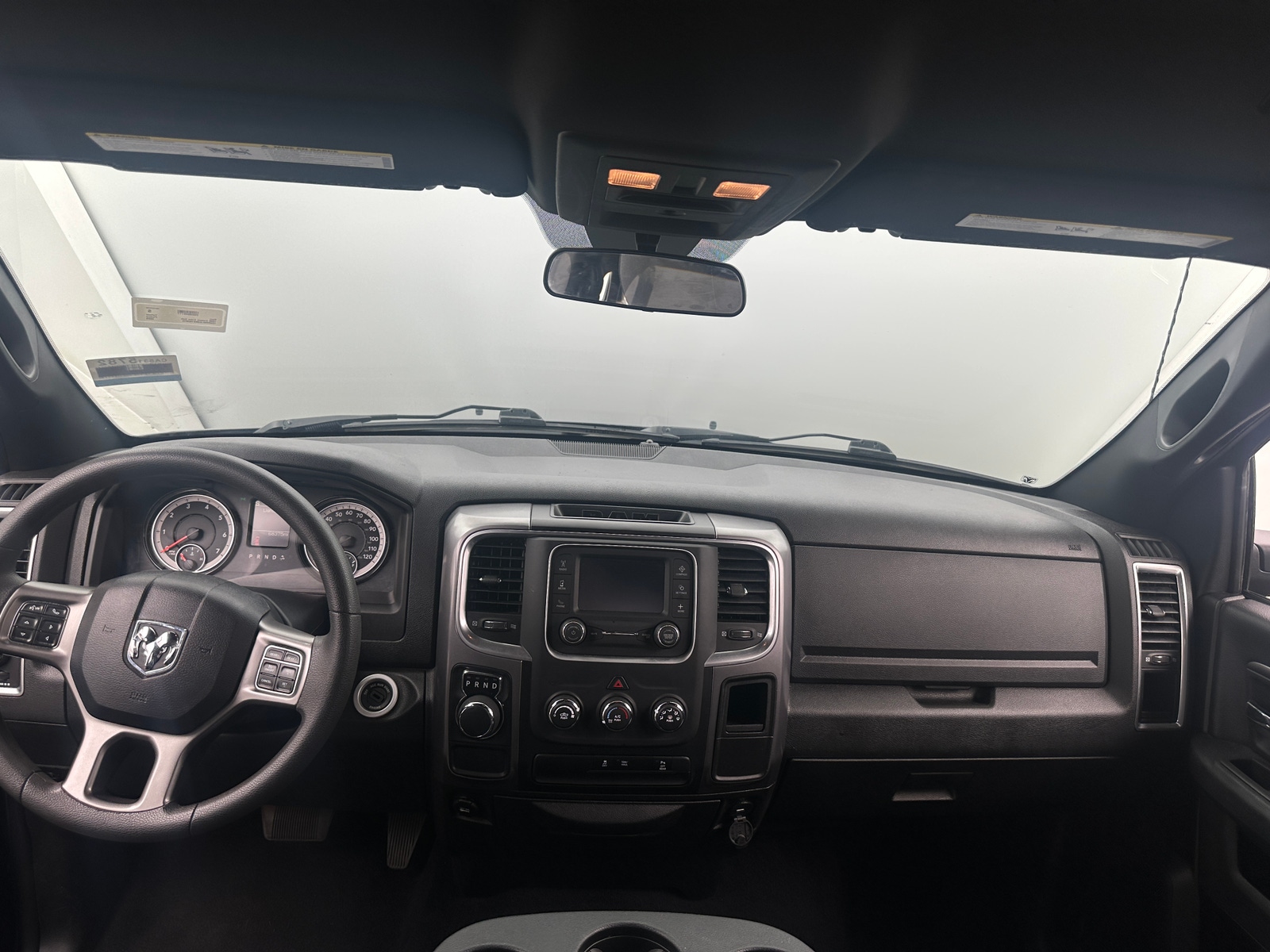 Thumbnail: 2024 RAM 1500 Classic - 3