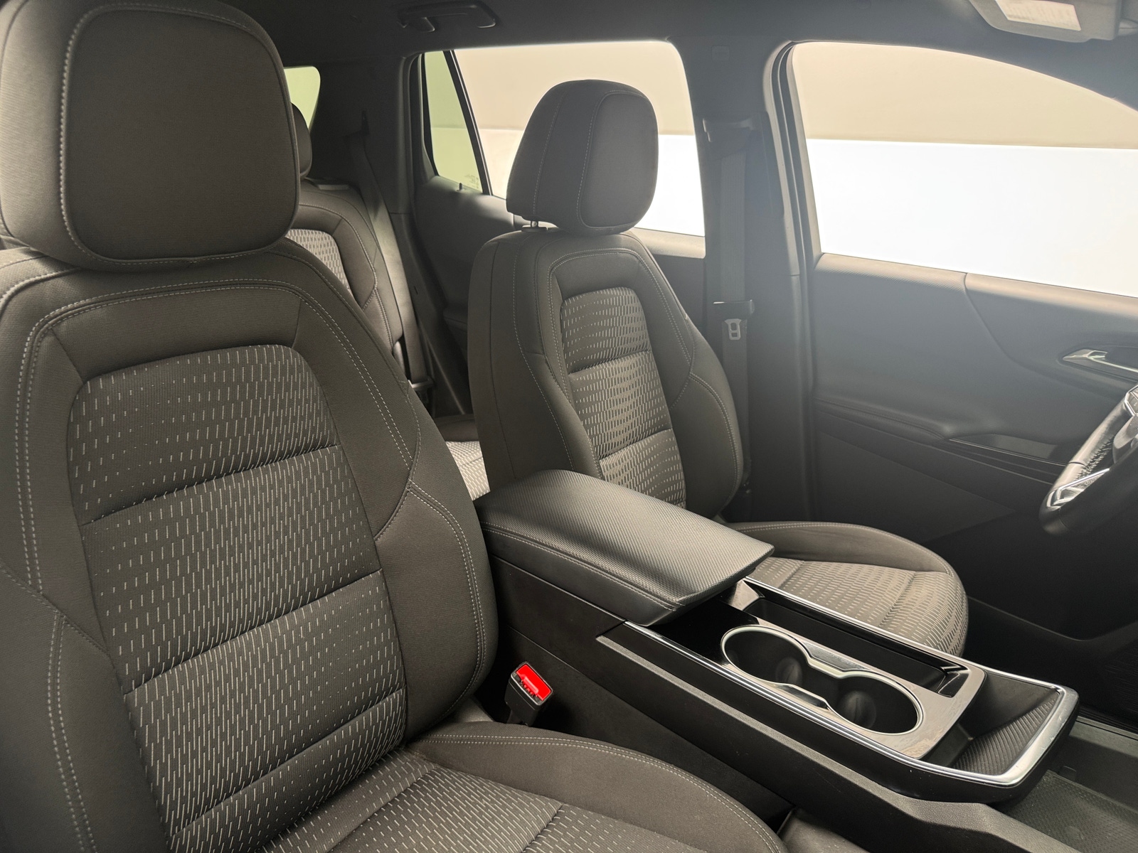 Thumbnail: 2025 Chevrolet Equinox - 2
