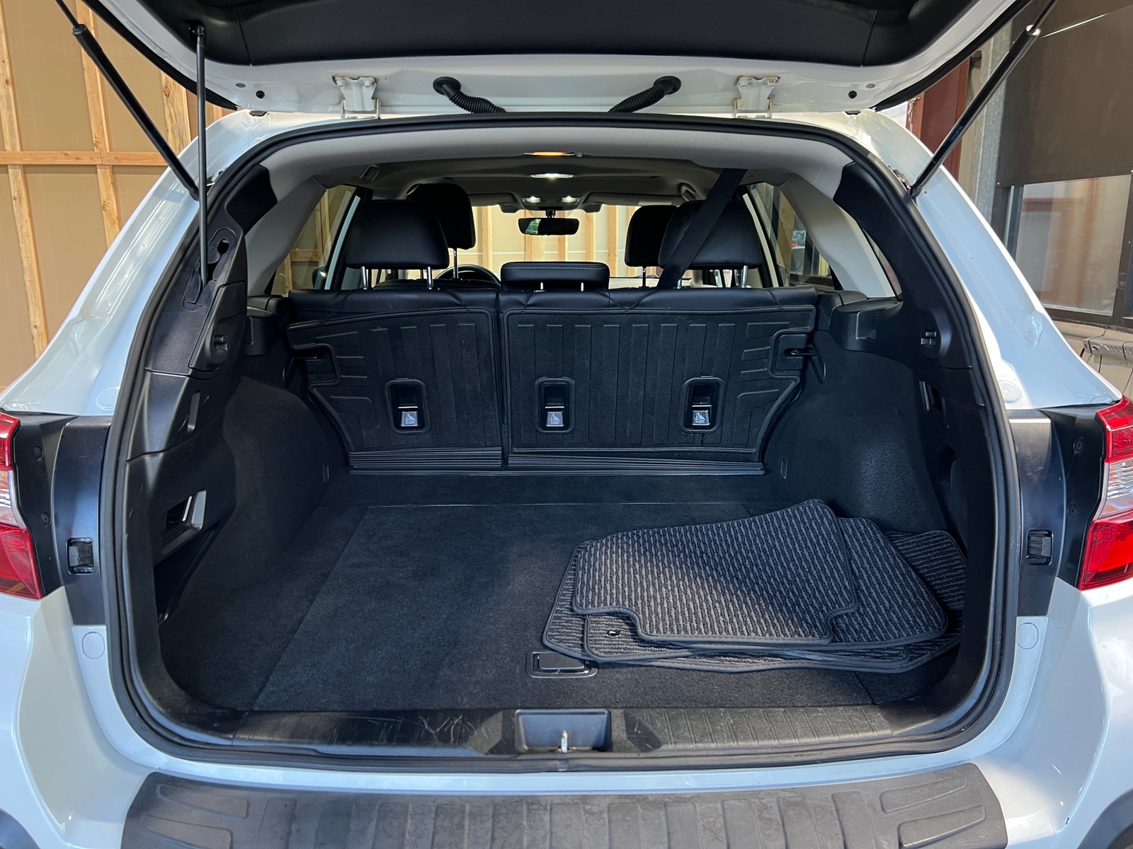 Thumbnail: 2018 Subaru Outback - 6