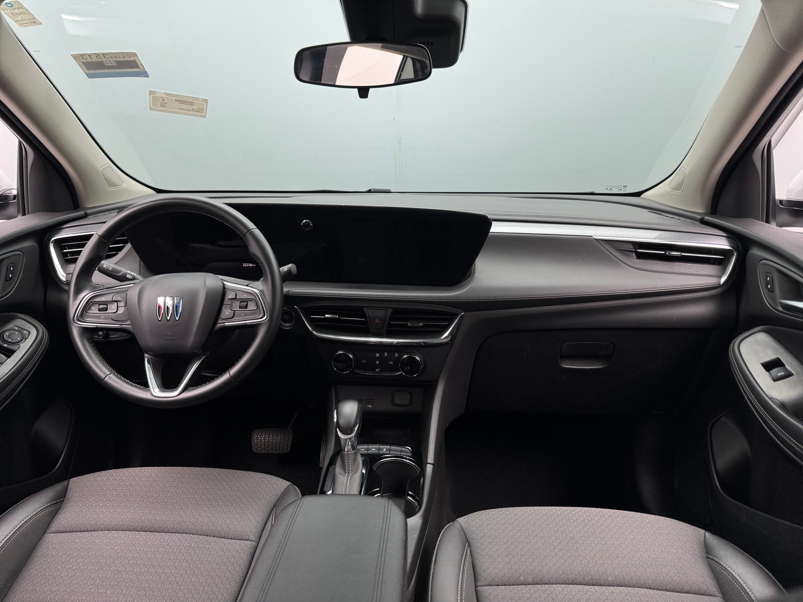 Thumbnail: 2025 Buick Encore GX - 3