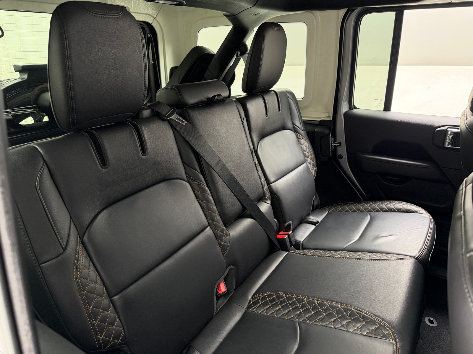 Thumbnail: 2021 Jeep Wrangler - 5