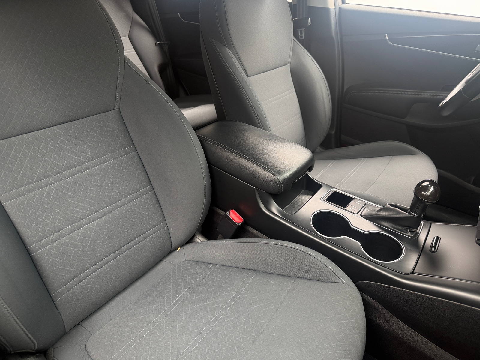 Thumbnail: 2018 Kia Sorento - 2