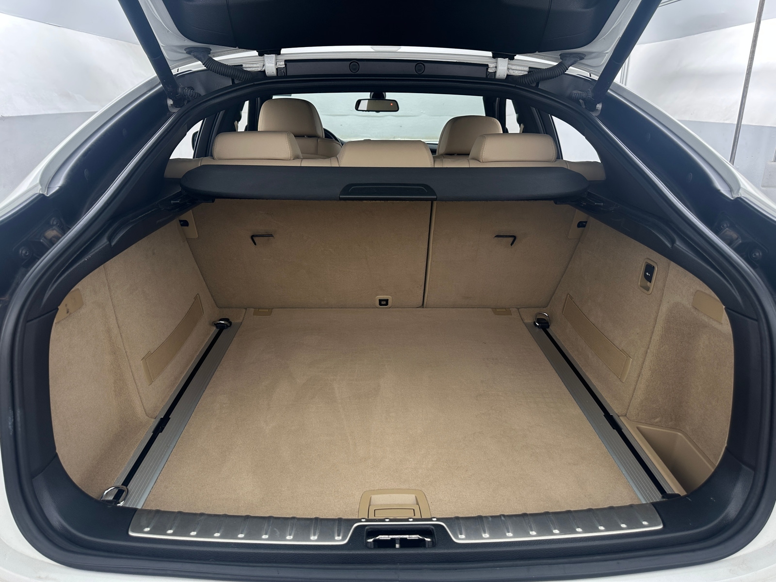 Thumbnail: 2013 BMW X6 - 6