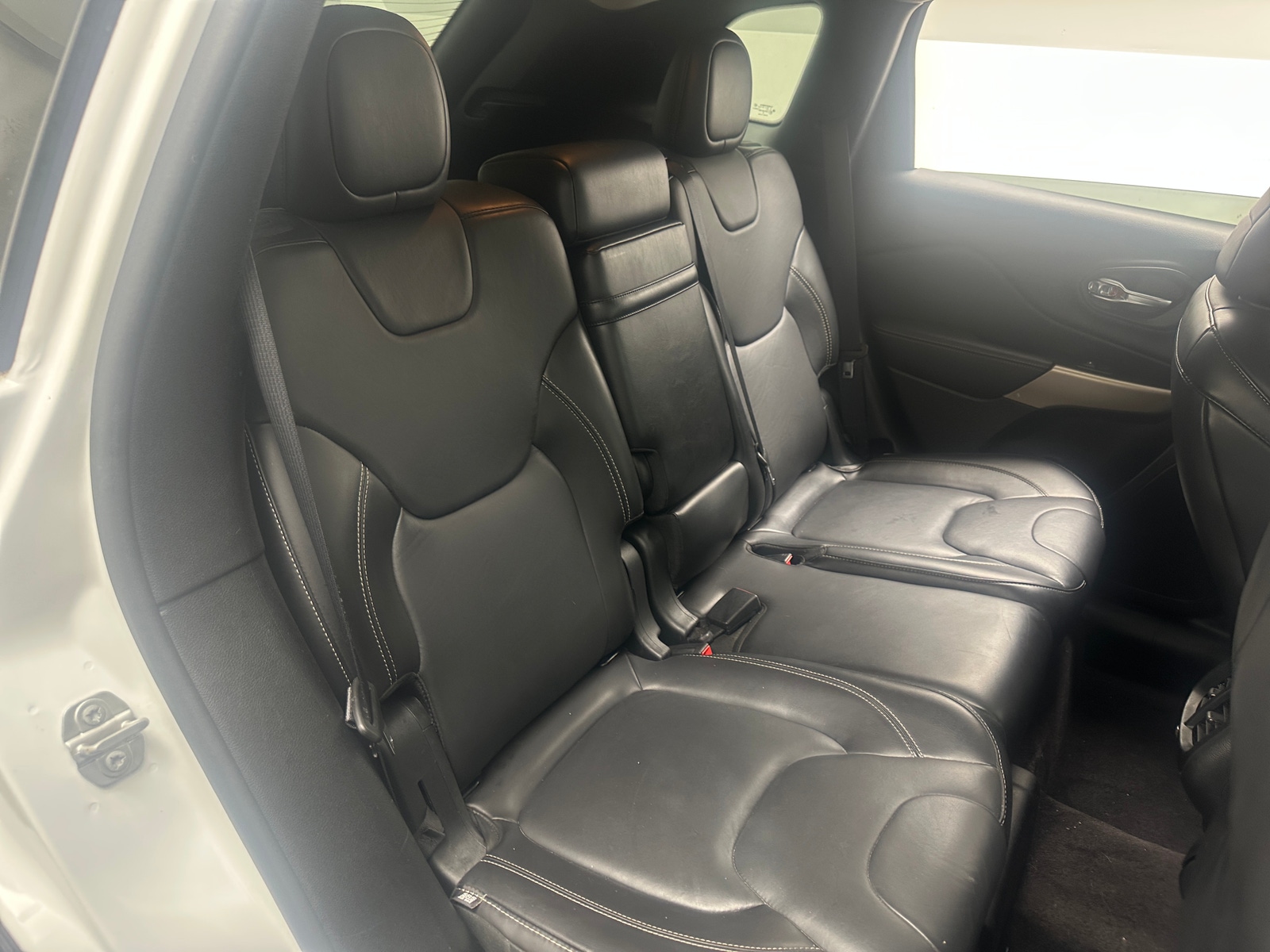 Thumbnail: 2018 Jeep Cherokee - 5