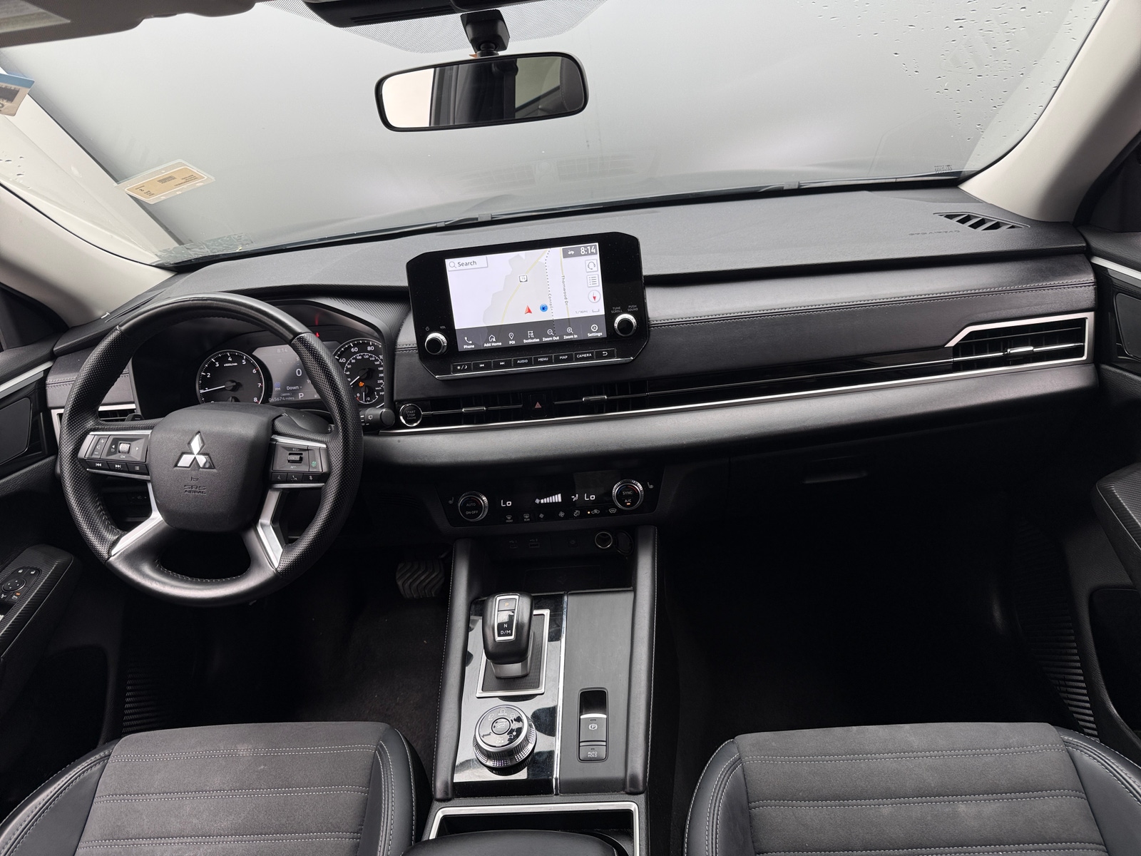 Thumbnail: 2024 Mitsubishi Outlander - 2