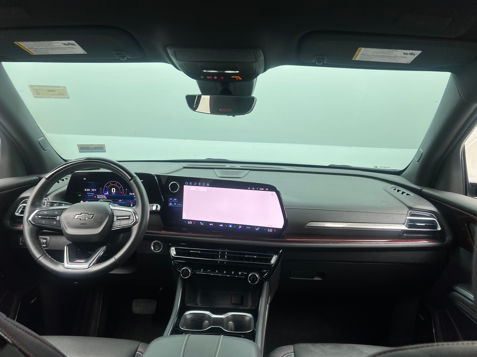 Thumbnail: 2024 Chevrolet Traverse - 3