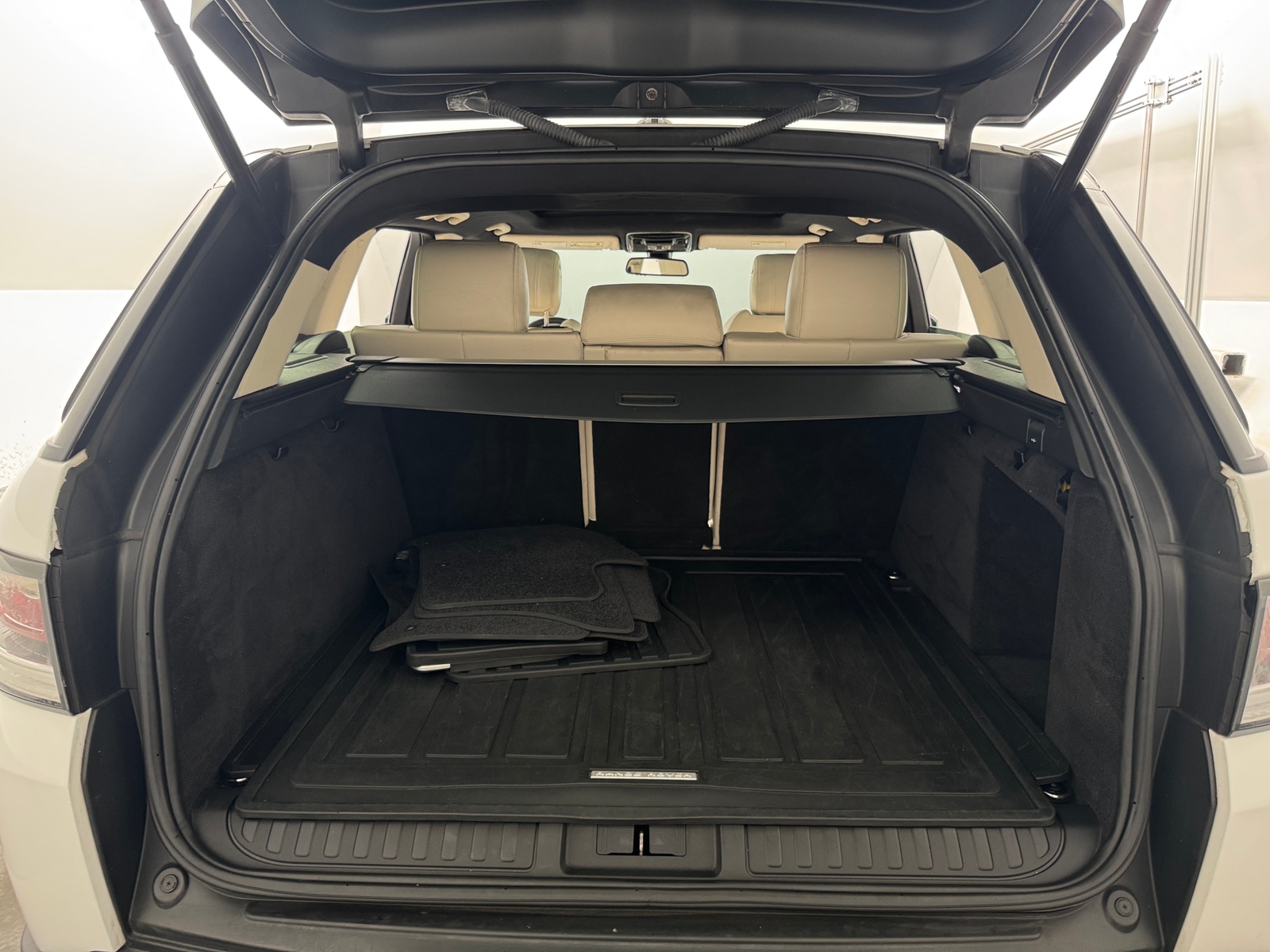Thumbnail: 2015 Land Rover Range Rover Sport - 6