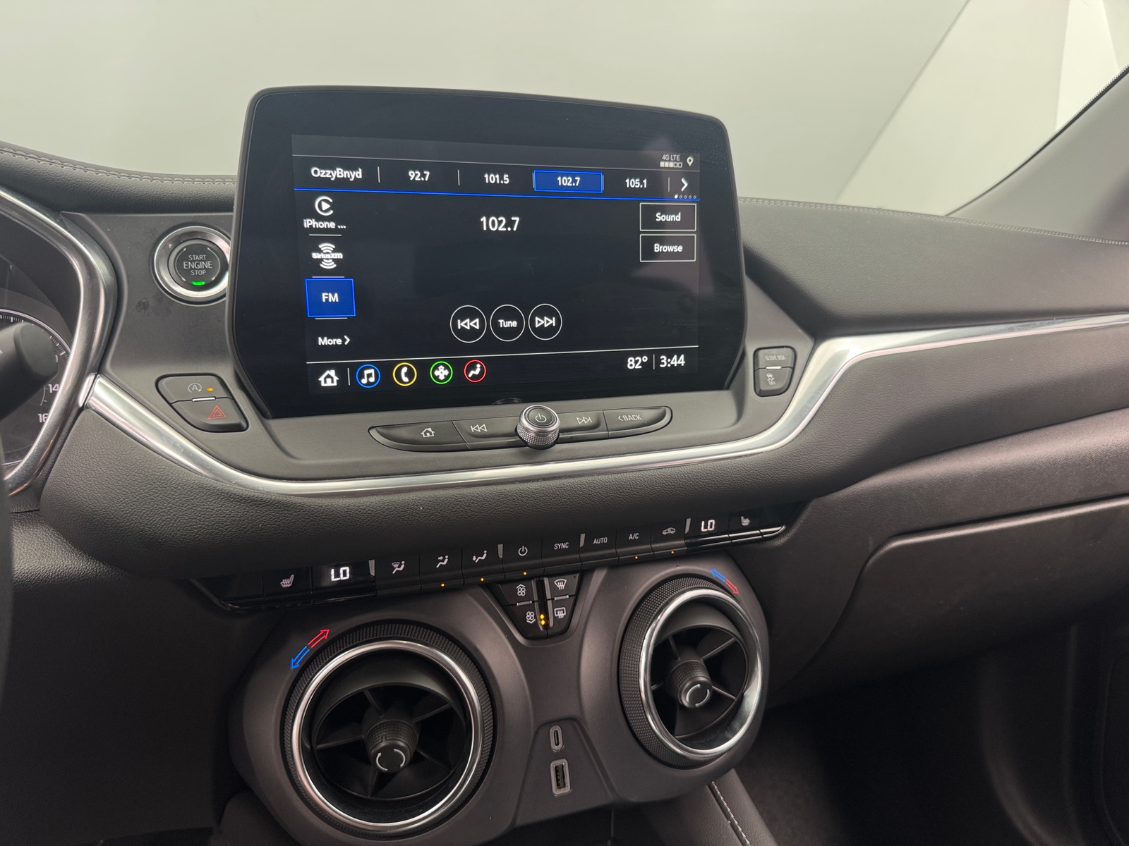 Thumbnail: 2025 Chevrolet Blazer - 4