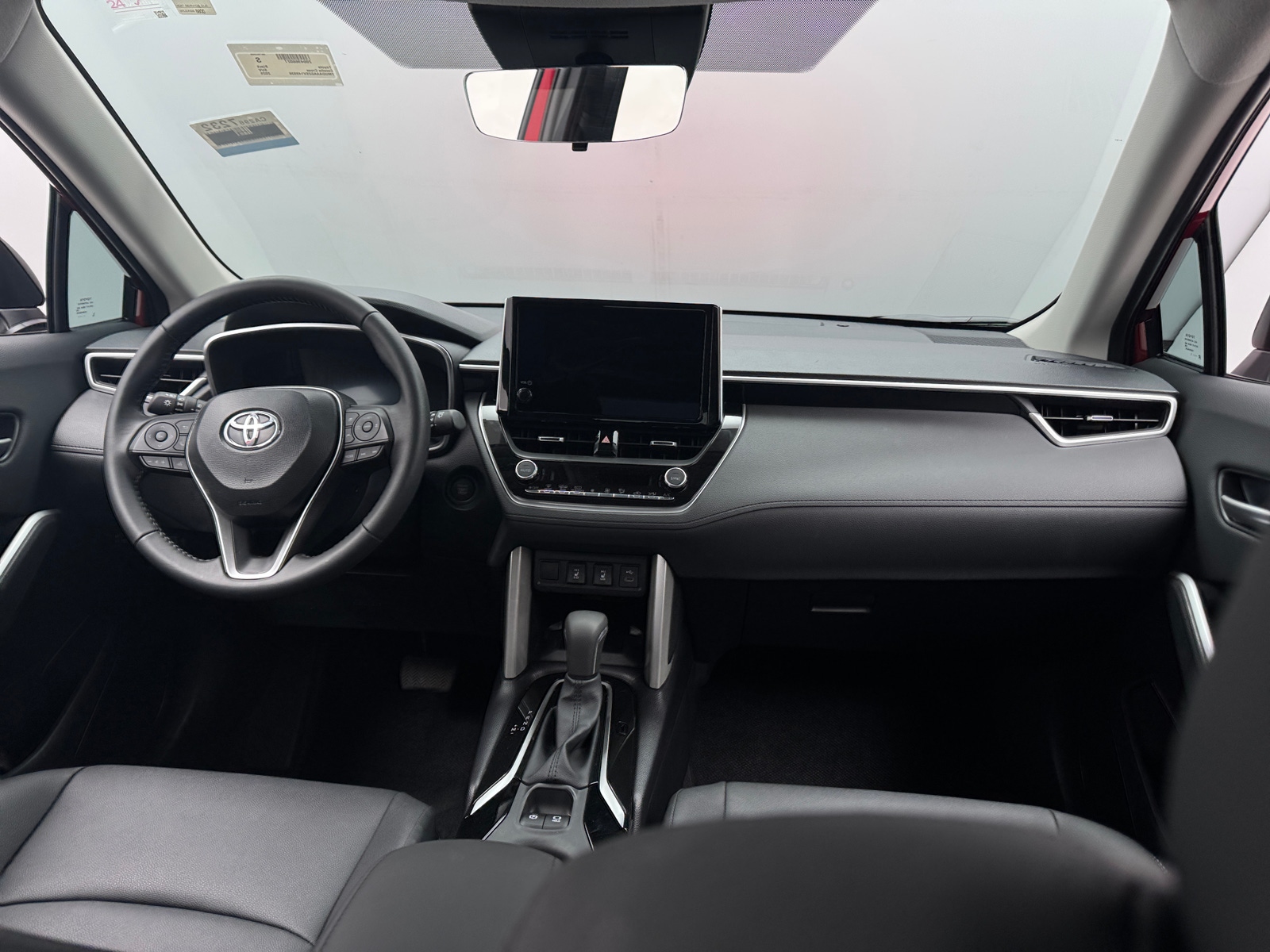 Thumbnail: 2025 Toyota Corolla Cross - 3