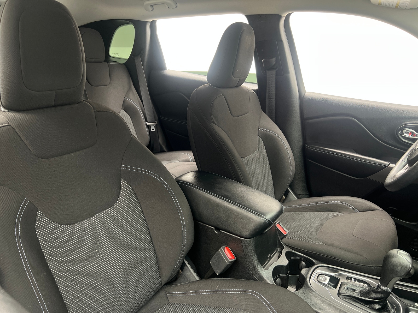 Thumbnail: 2021 Jeep Cherokee - 2